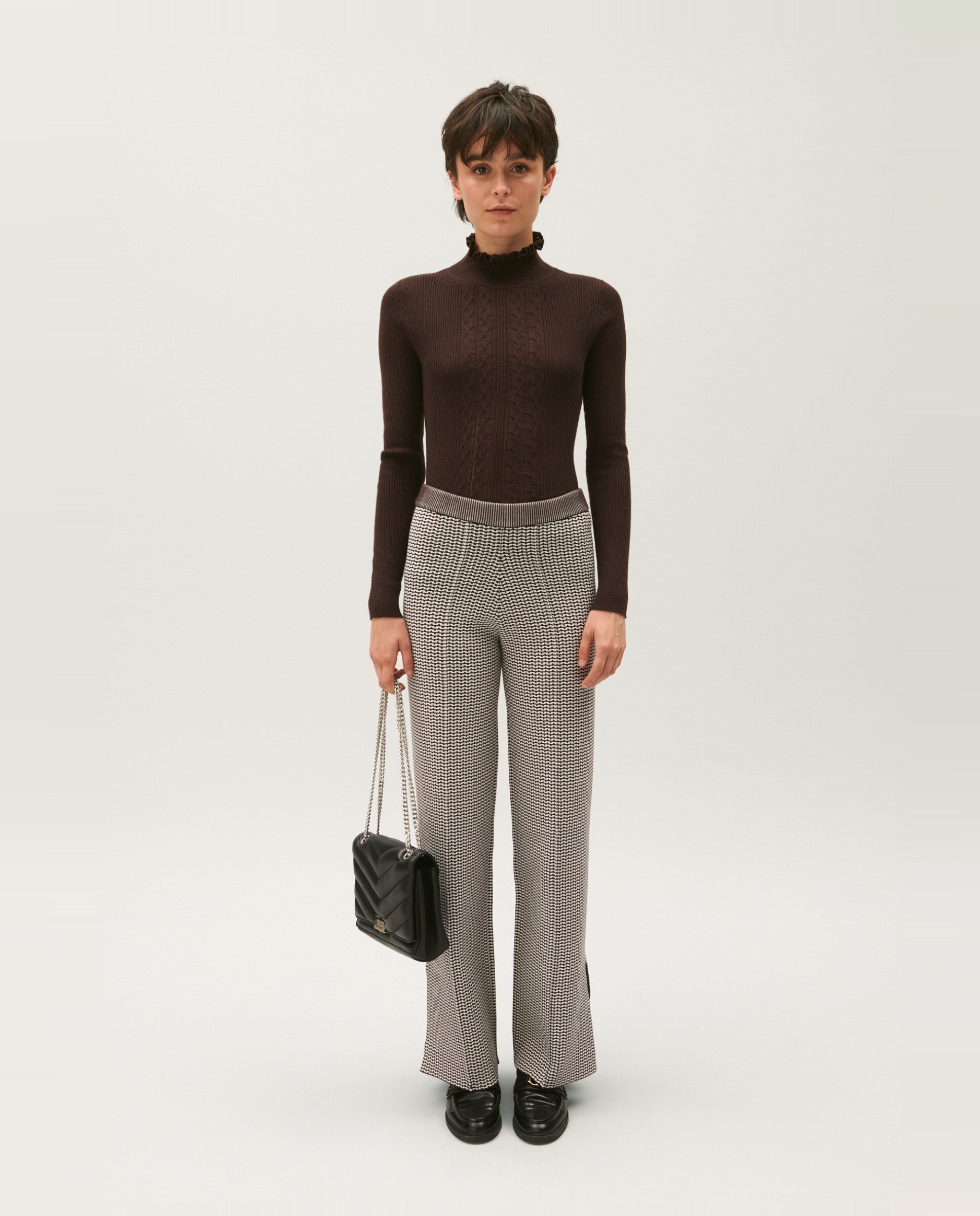 Pantalón recto de mujer de punto jacquard bicolor