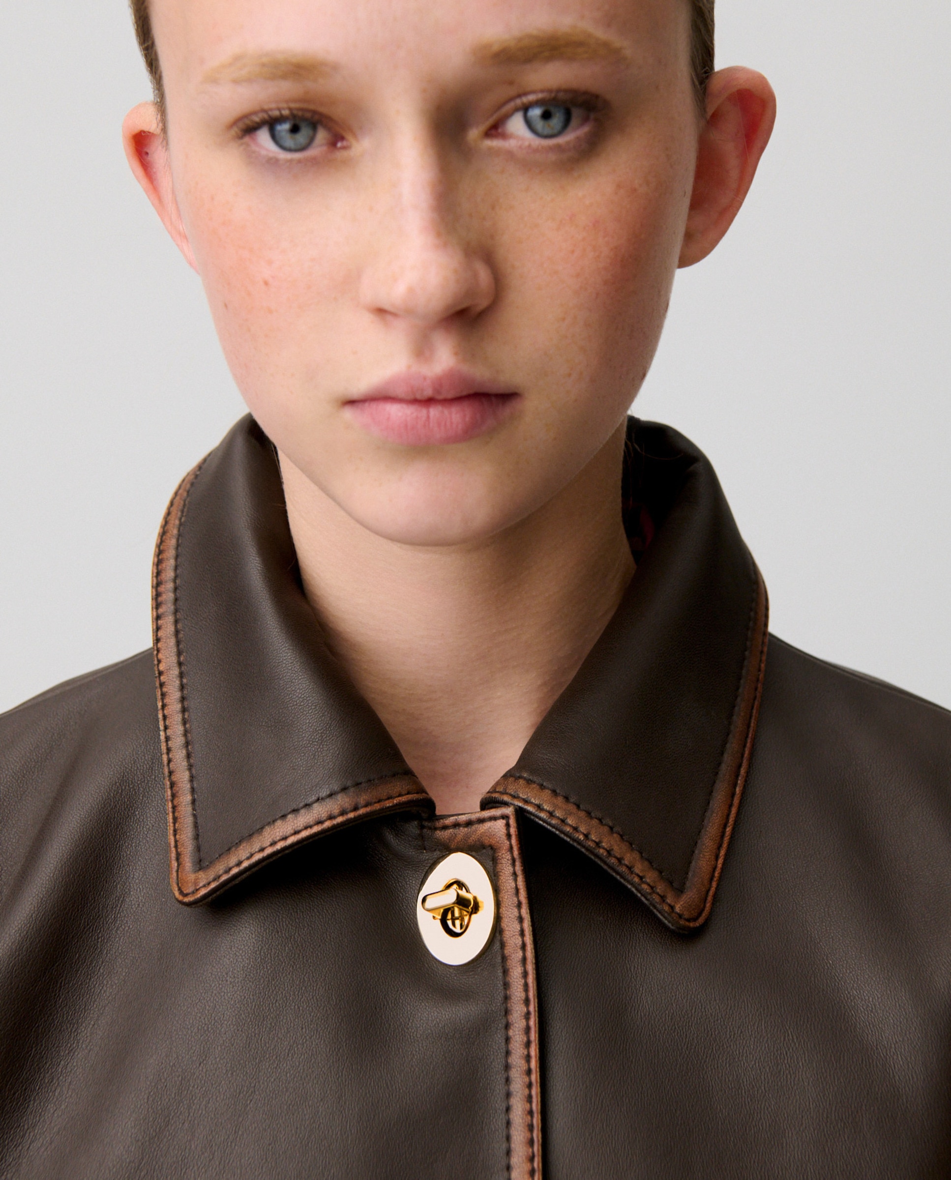 Cazadora de piel de mujer corta envejecida - Claudie Pierlot - Marrón oscuro Marrón oscuro-4