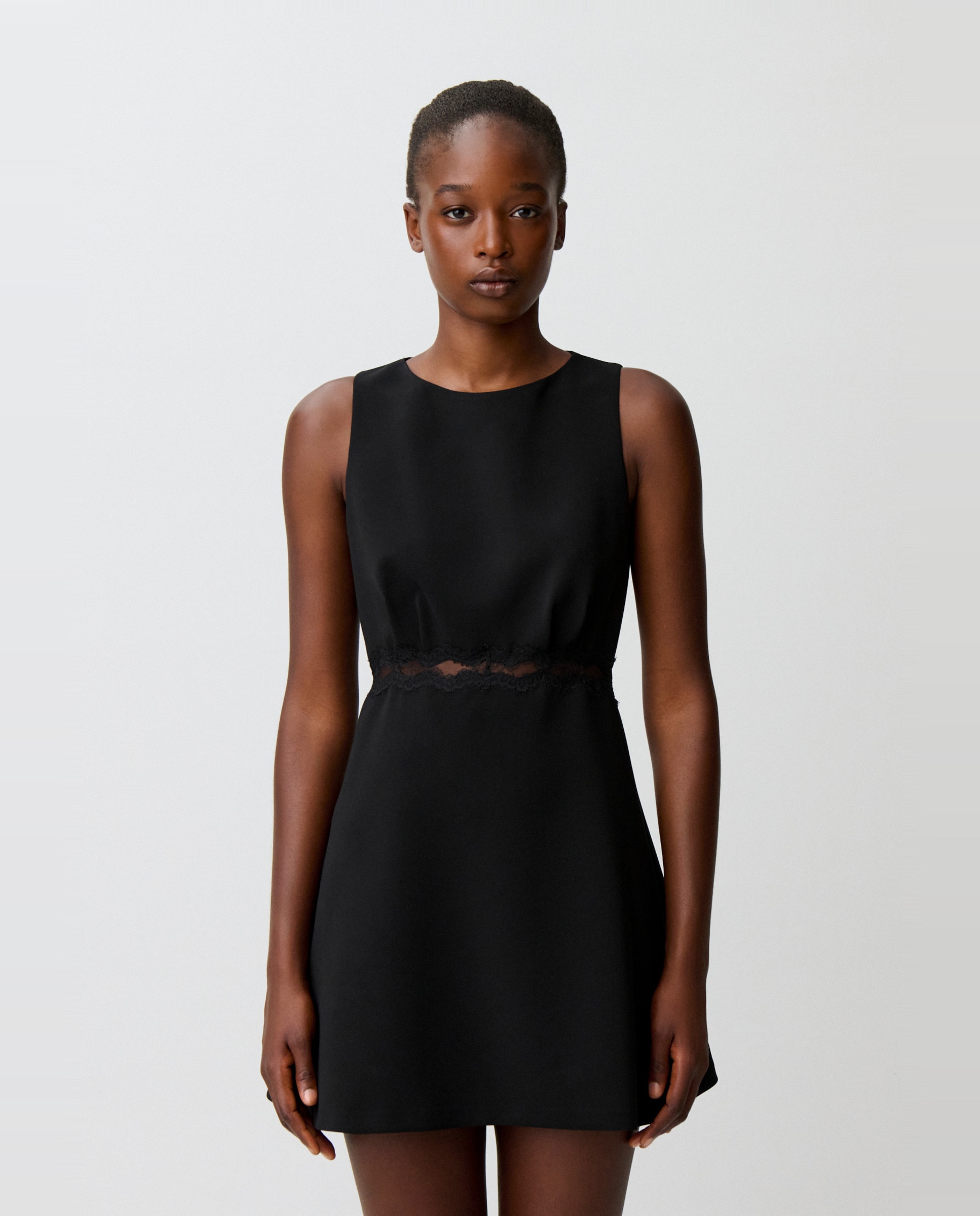 Vestido corto con encaje y espalda descubierta - Claudie Pierlot - Negro Negro-5