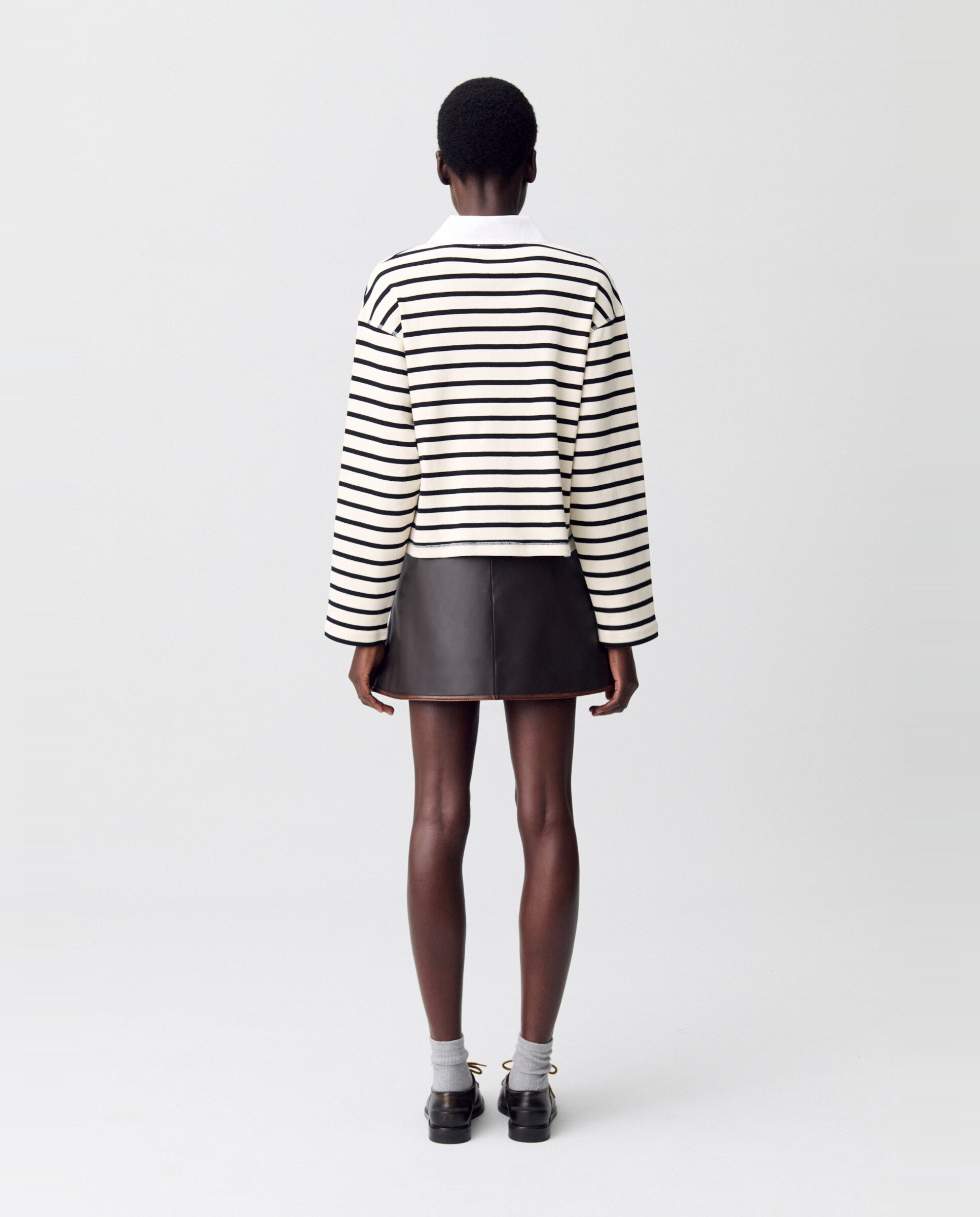 Camiseta de mujer de rayas marineras con cuello camisero - Claudie Pierlot - Blanco / Negro Blanco / Negro-2