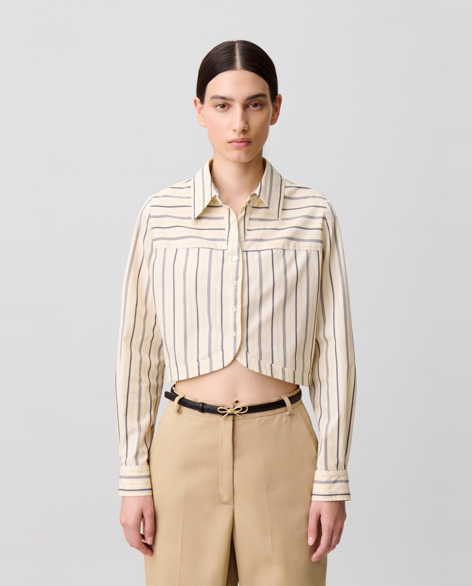 Claudie Pierlot - Camisa de popelín de mujer a rayas, de manga larga y corte corto.
