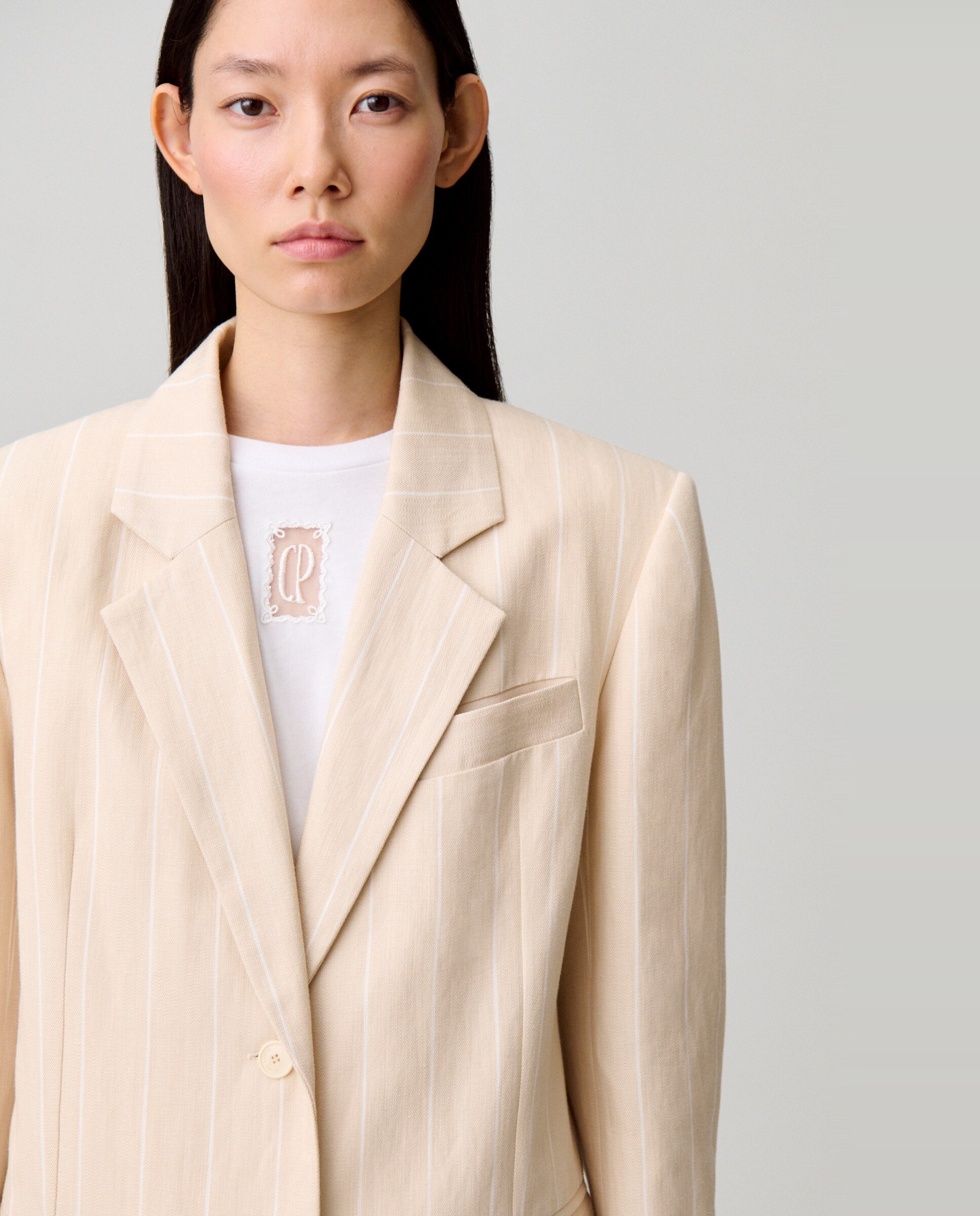 Blazer de mujer entallado con solapas - Claudie Pierlot - Natural Natural-5