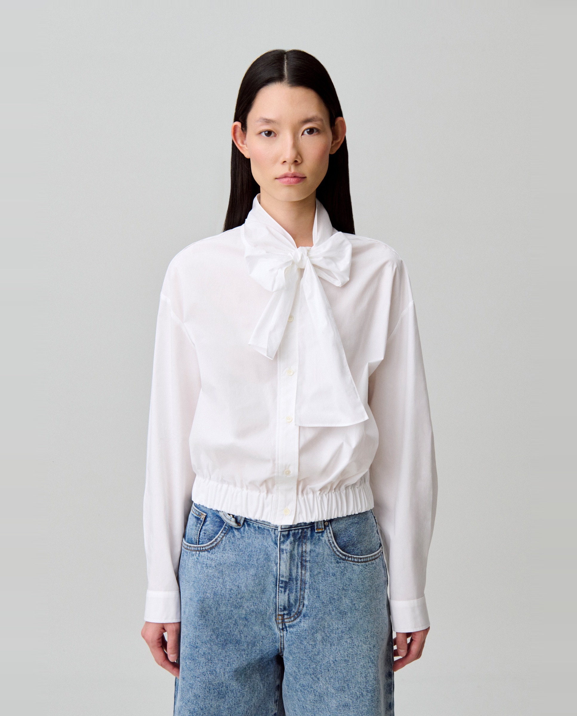 Imagen 0 de Camisa de mujer 100% algodón con cuello lavallière Blanco