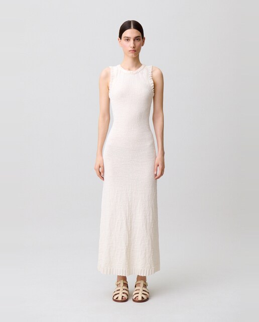 Imagen 0 de Vestido de punto largo sin mangas con volantes y jacquard