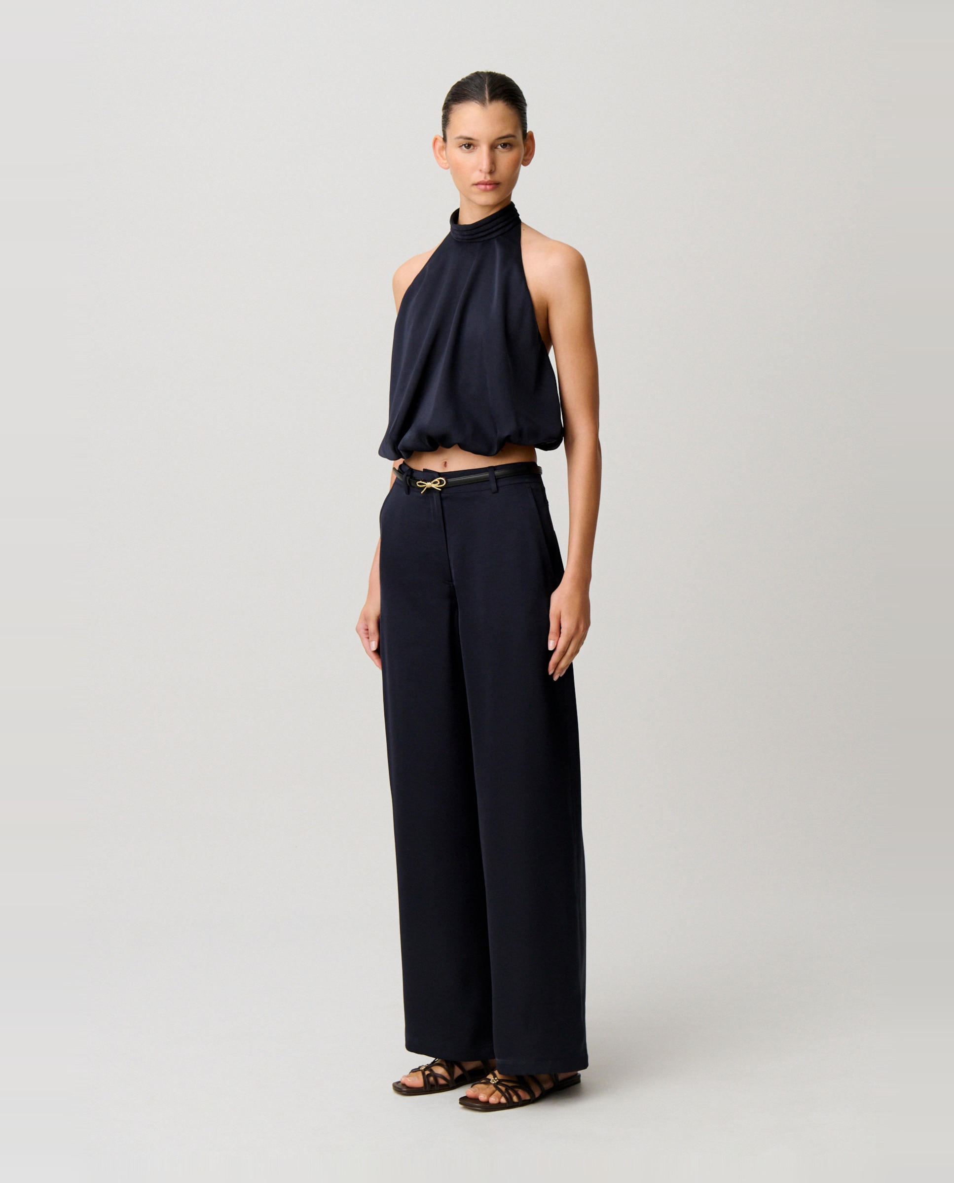 Top de mujer satinado con cuello alto plisado y espalda descubierta - Claudie Pierlot - Azul marino Azul marino-3