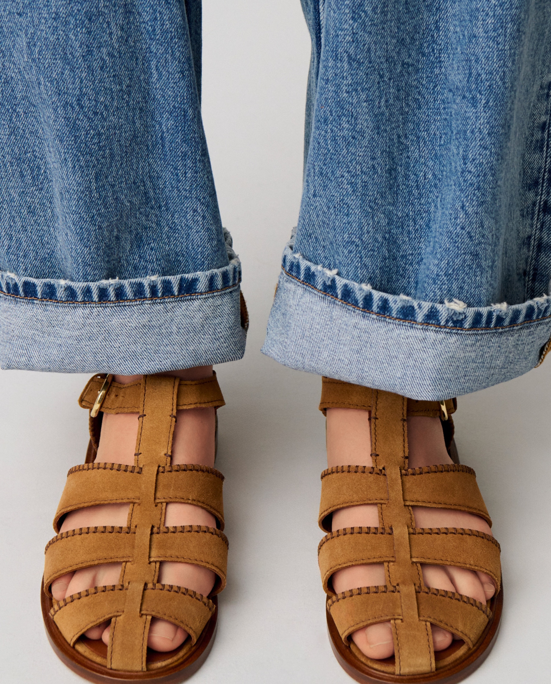 Sandalias romanas de mujer de ante y cangrejeras - Claudie Pierlot - Camel Camel-2