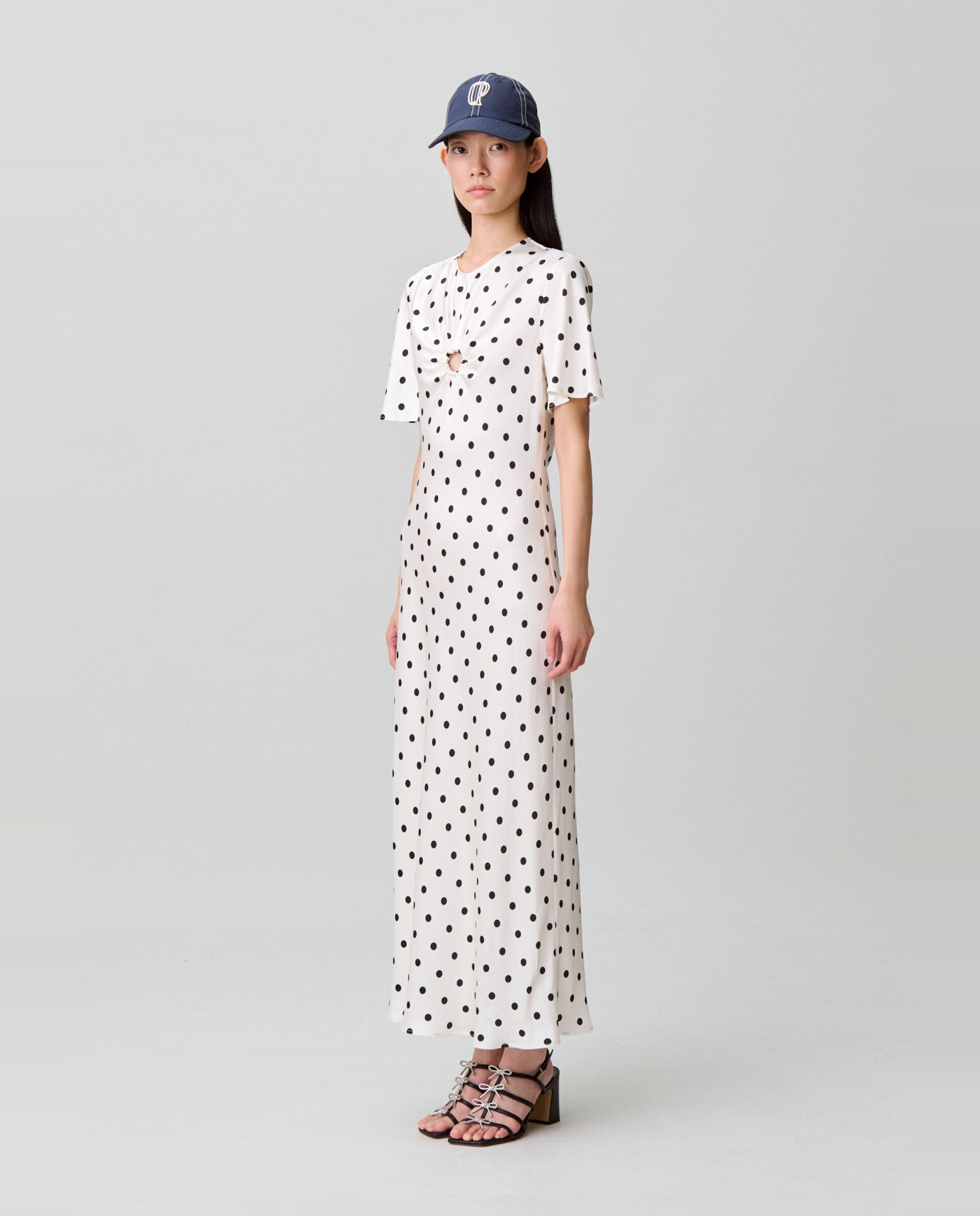 Vestido largo satinado de lunares con anilla metálica - Claudie Pierlot - Blanco Blanco-2