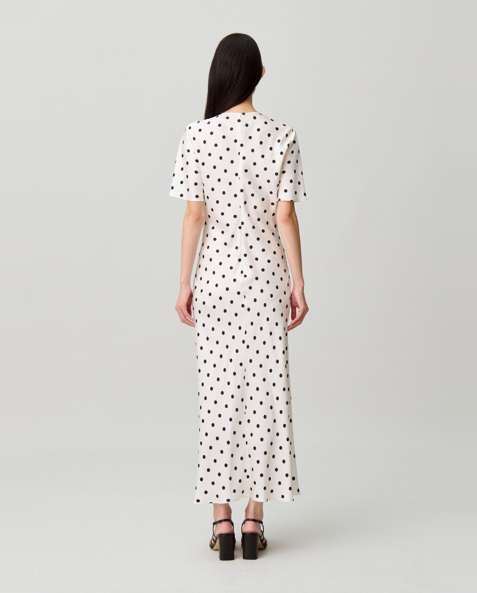 Vestido largo satinado de lunares con anilla metálica - Claudie Pierlot - Blanco Blanco-3