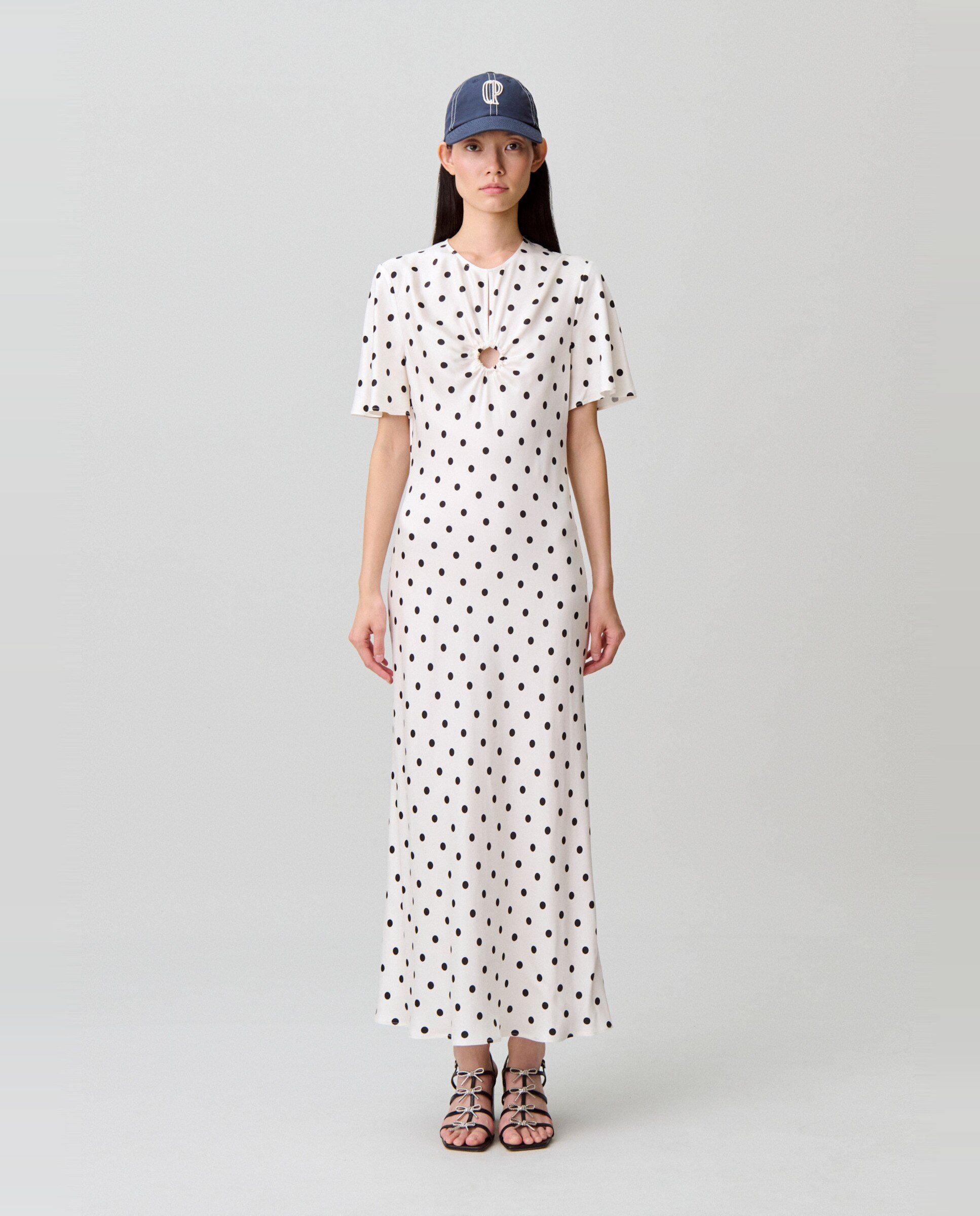 Vestido largo satinado de lunares con anilla metálica - Claudie Pierlot - Blanco Blanco-4
