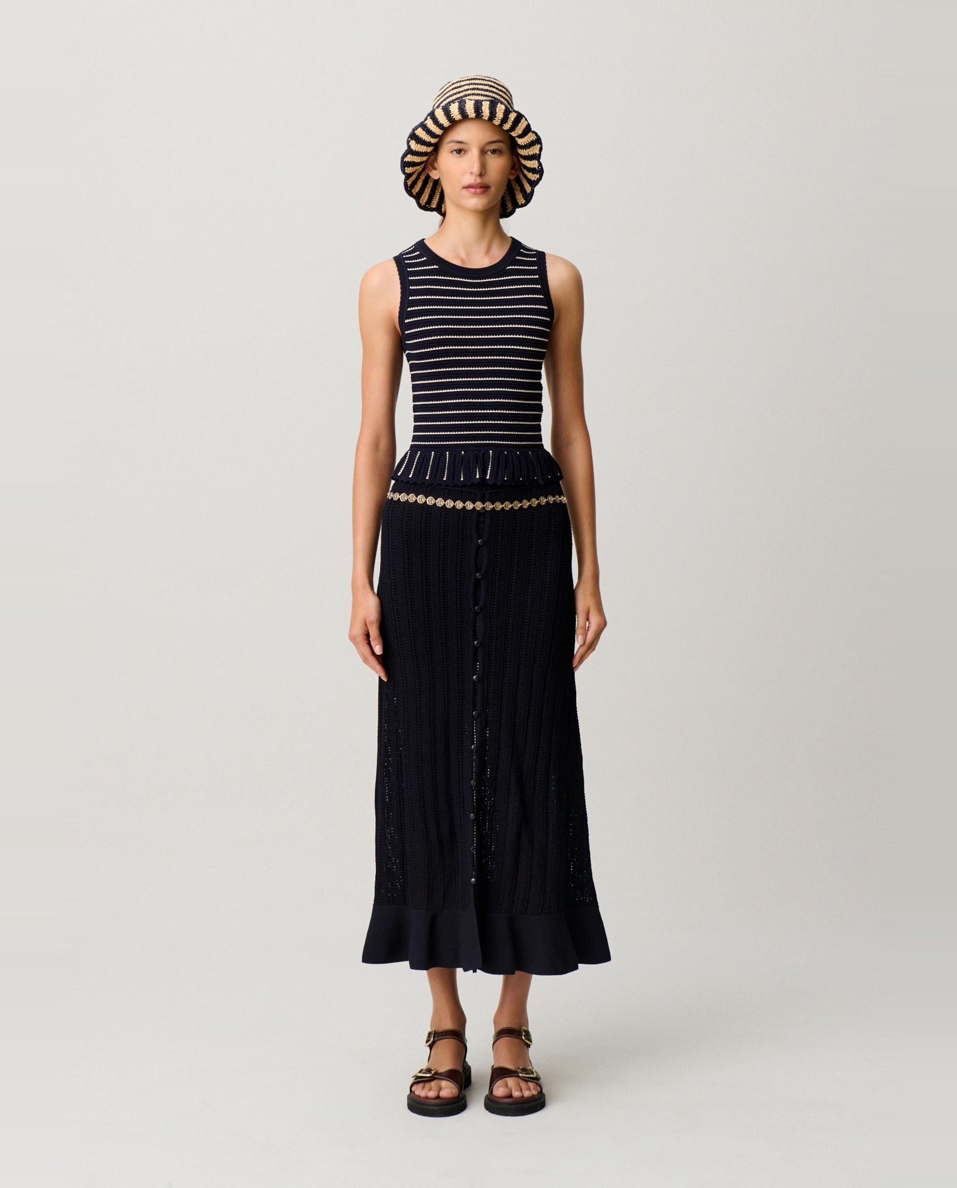 Claudie Pierlot - Falda larga fluida de crochet.