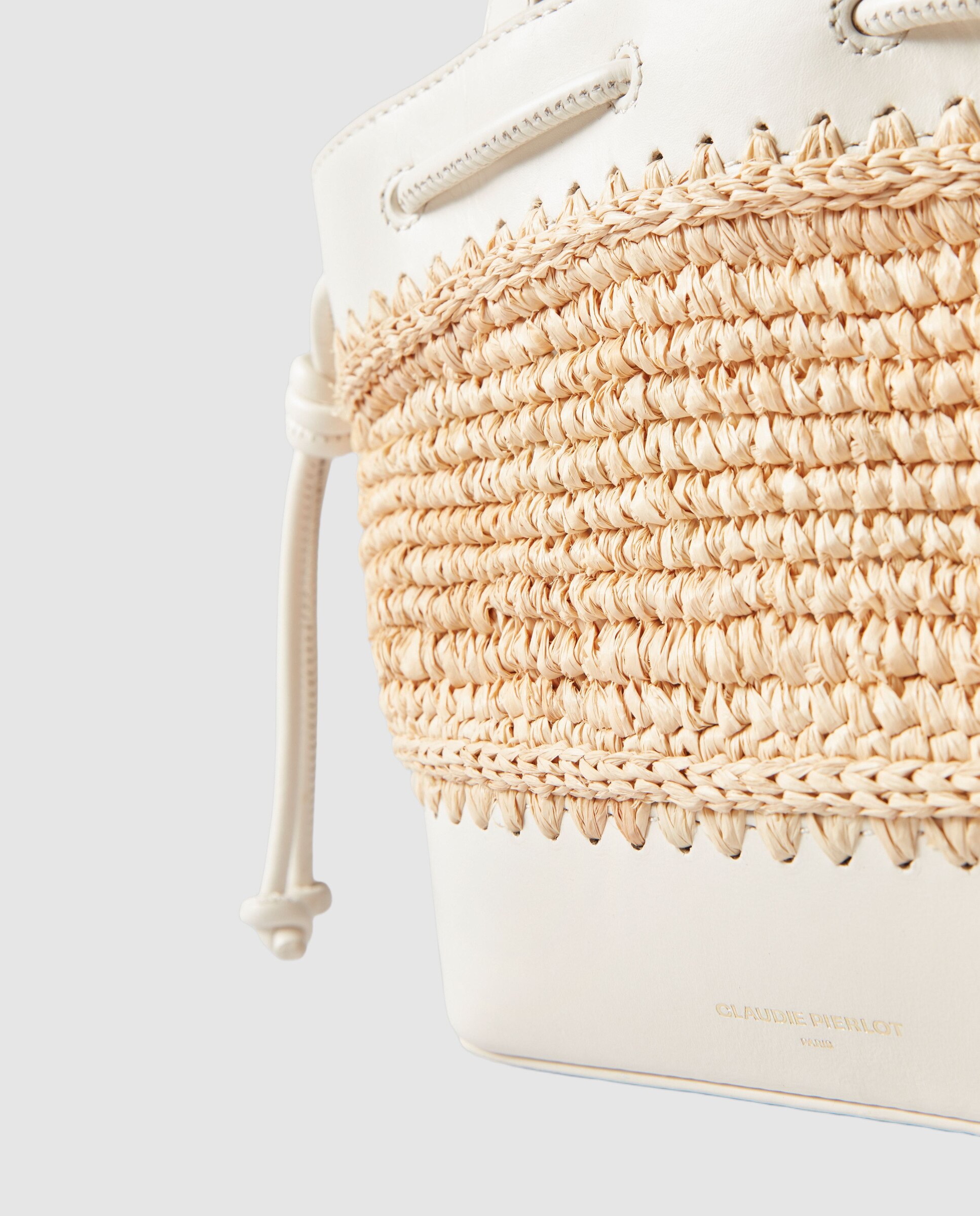 Capazo de mujer bimaterial de rafia trenzada y cuero con cierre magnético y asas ajustables - Claudie Pierlot - Blanco Blanco-5