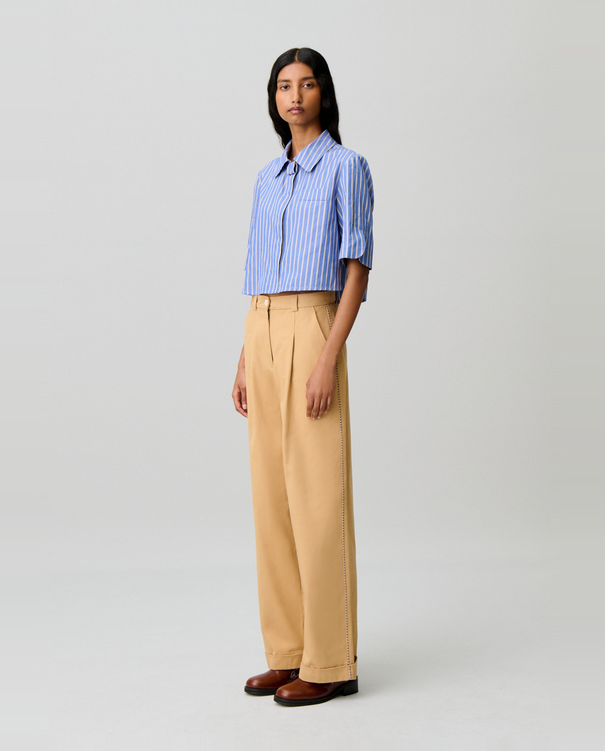 Pantalón de mujer recto de tiro normal con pliegues - Claudie Pierlot - Beige Beige-4