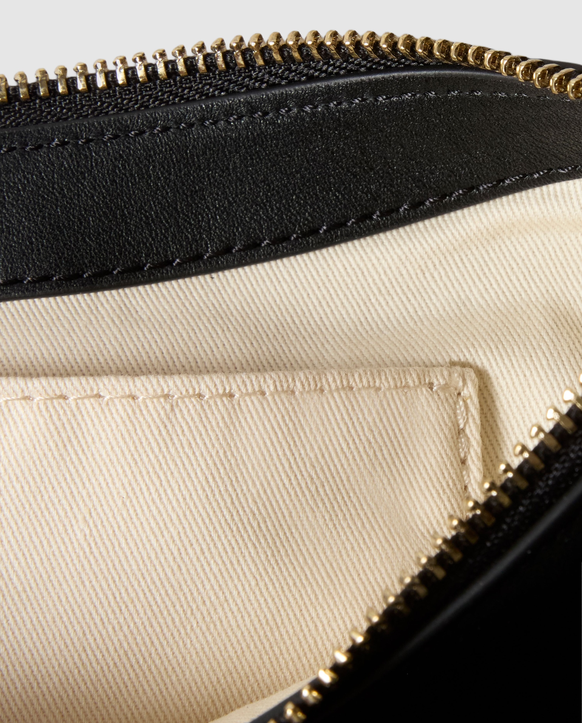 Bolso de hombro de piel lisa flexible con cremallera - Claudie Pierlot - Negro Negro-4