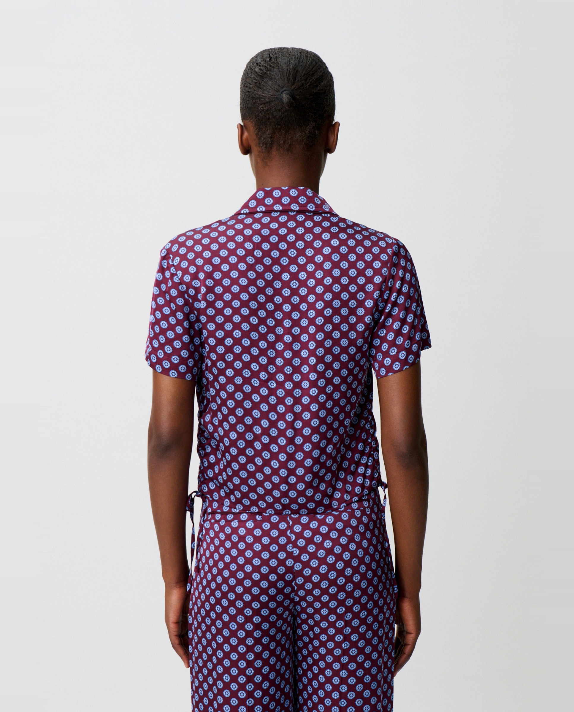 Camisa de mujer estampada de manga corta con cuello sastre - Claudie Pierlot - Burdeos Burdeos-2