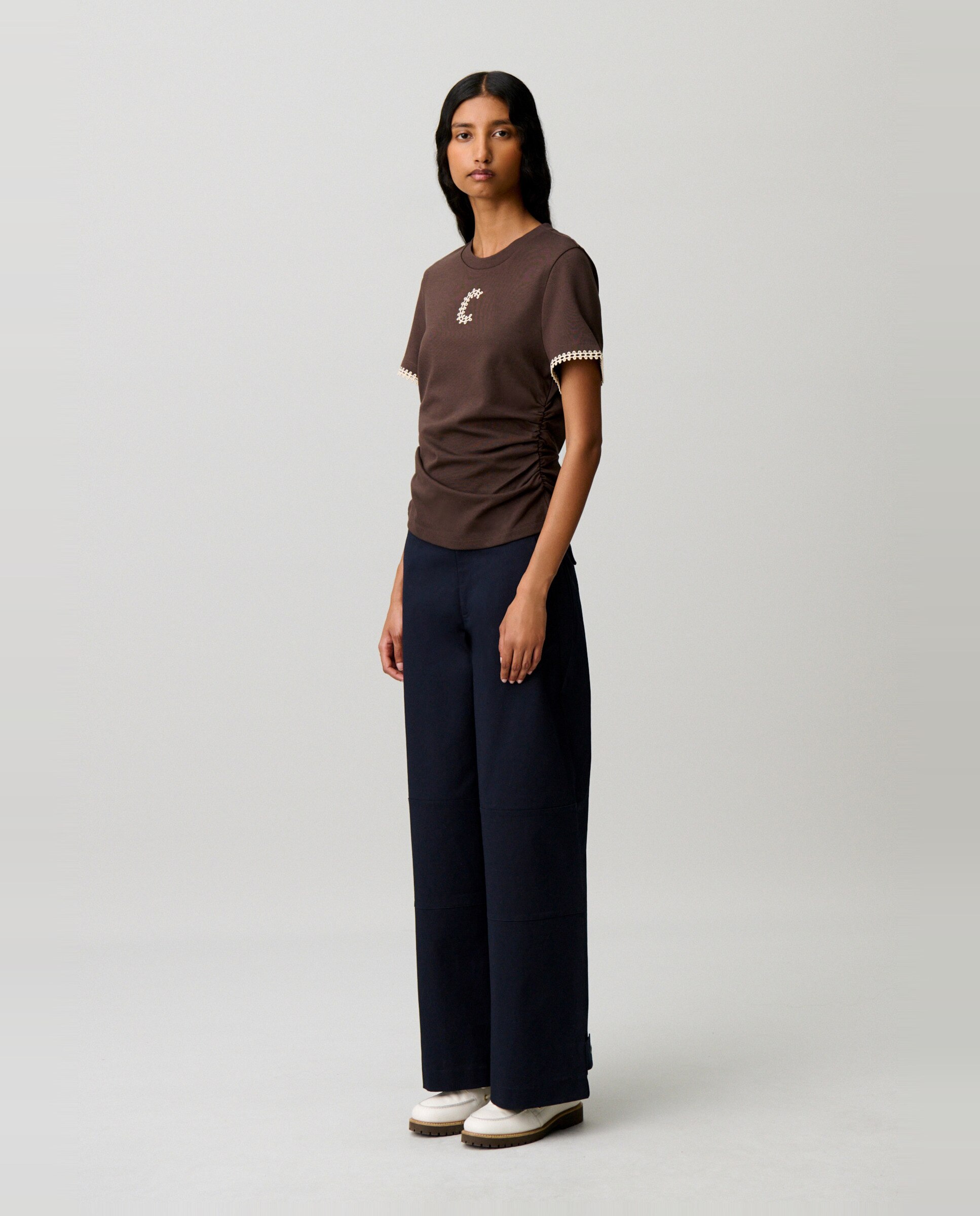 Camiseta de punto de mujer manga corta drapeada con logo - Claudie Pierlot - Marrón Marrón-3