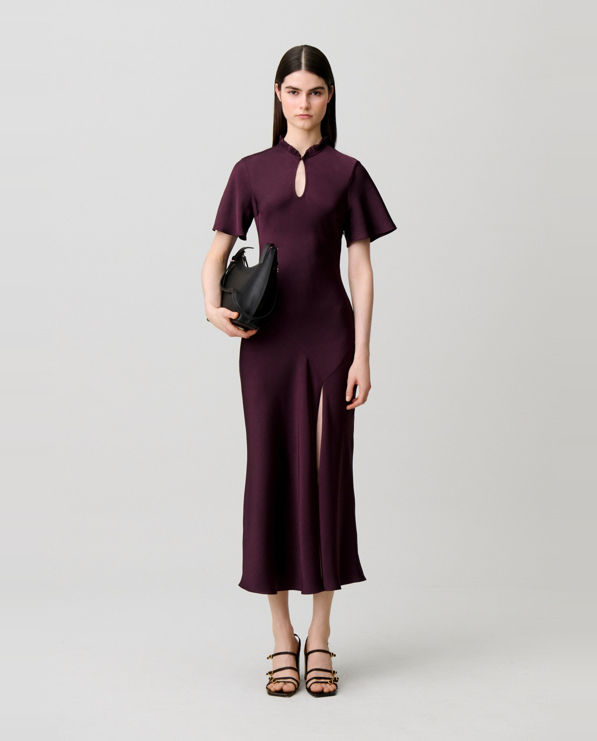 Imagen 0 de Vestido midi fluido cuello victoriano Morado