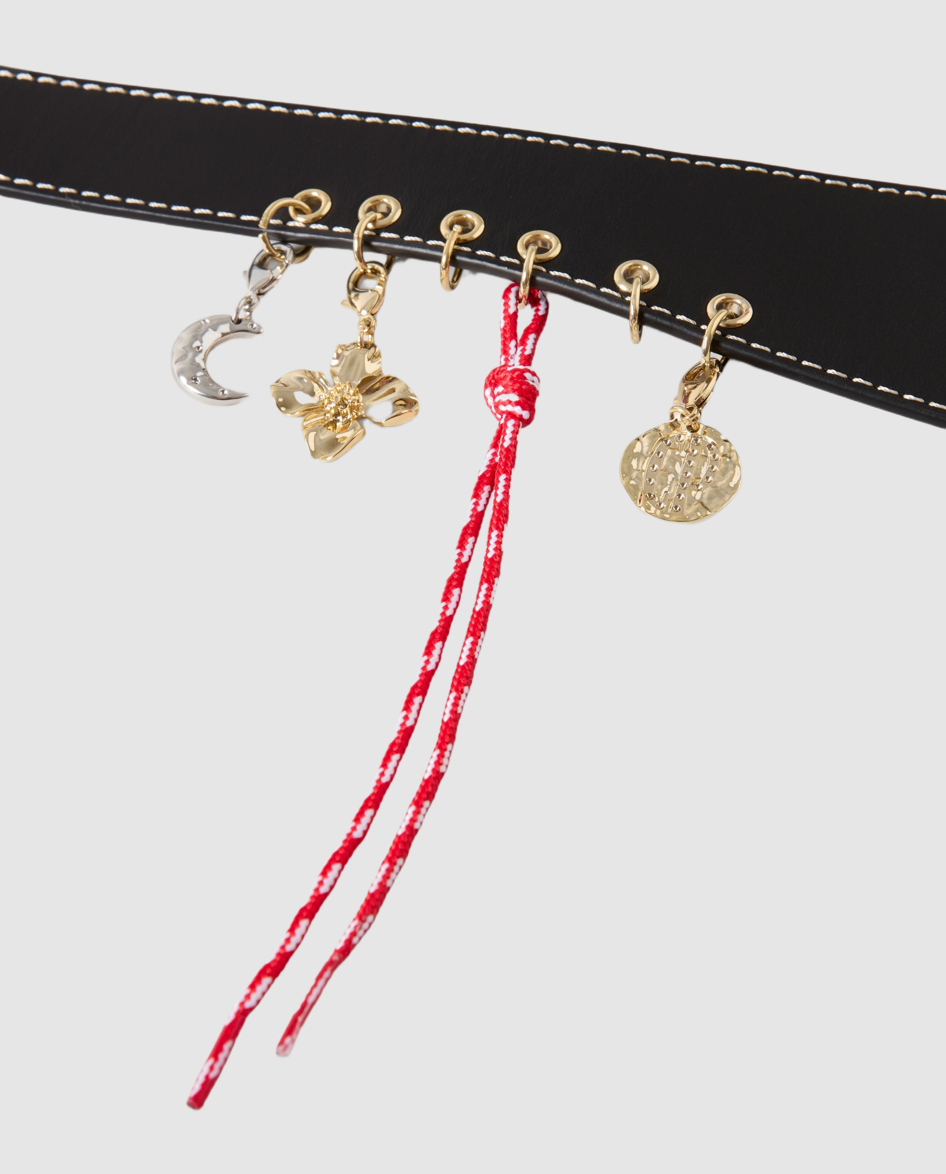 Cinturón de mujer de piel con hebilla, ojales y charms - Claudie Pierlot - Negro Negro-3