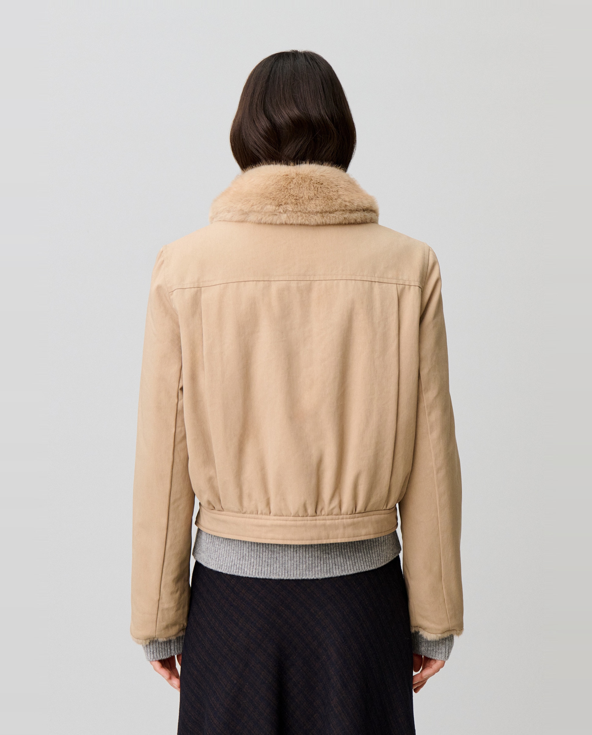 Parka de mujer corta reversible de nailon repelente al agua y pelo sintético - Claudie Pierlot - Beige Beige-3