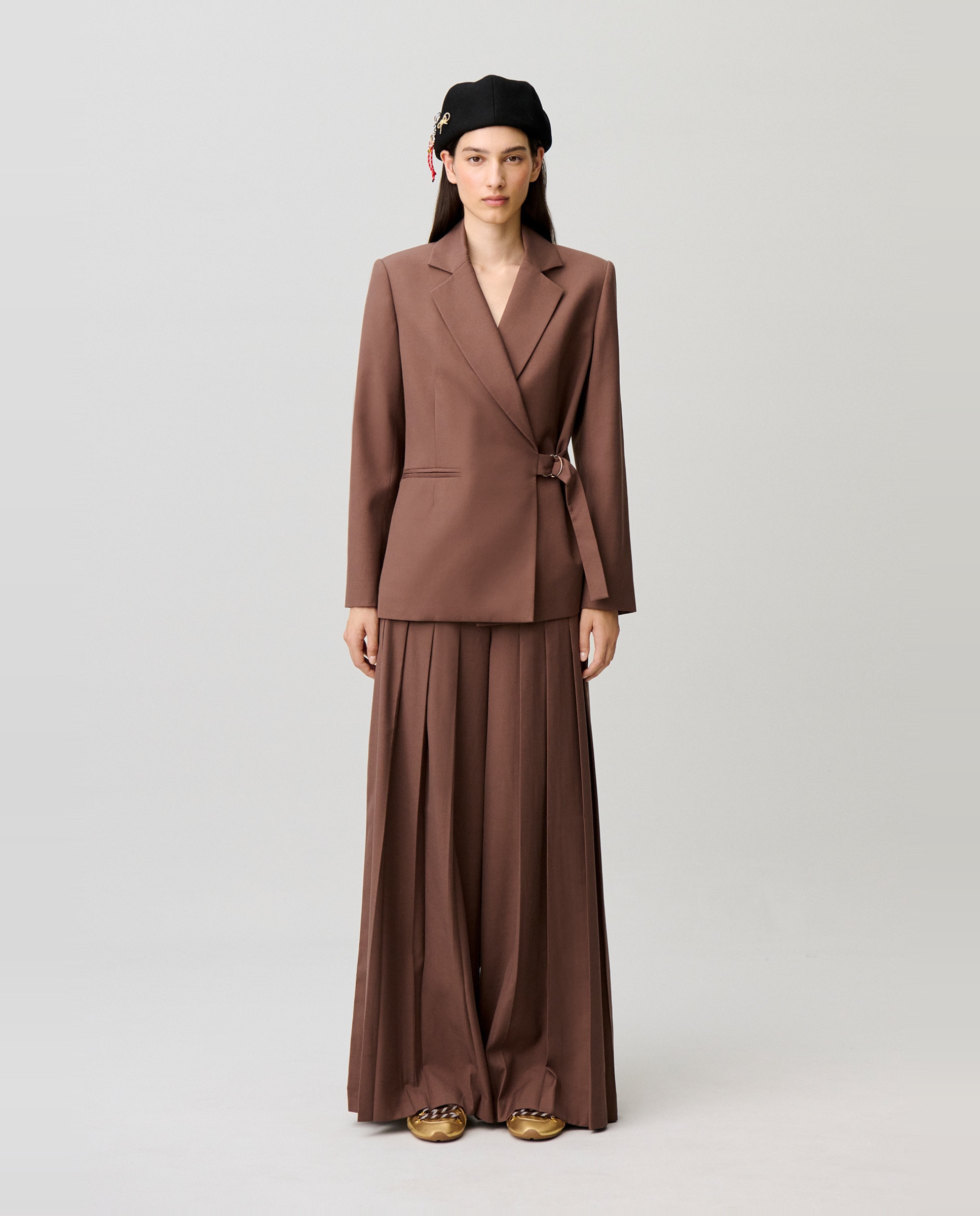 Blazer de mujer recto con cuello sastre y cierre cruzado de doble hebilla plateada - Claudie Pierlot - Marrón Marrón-3