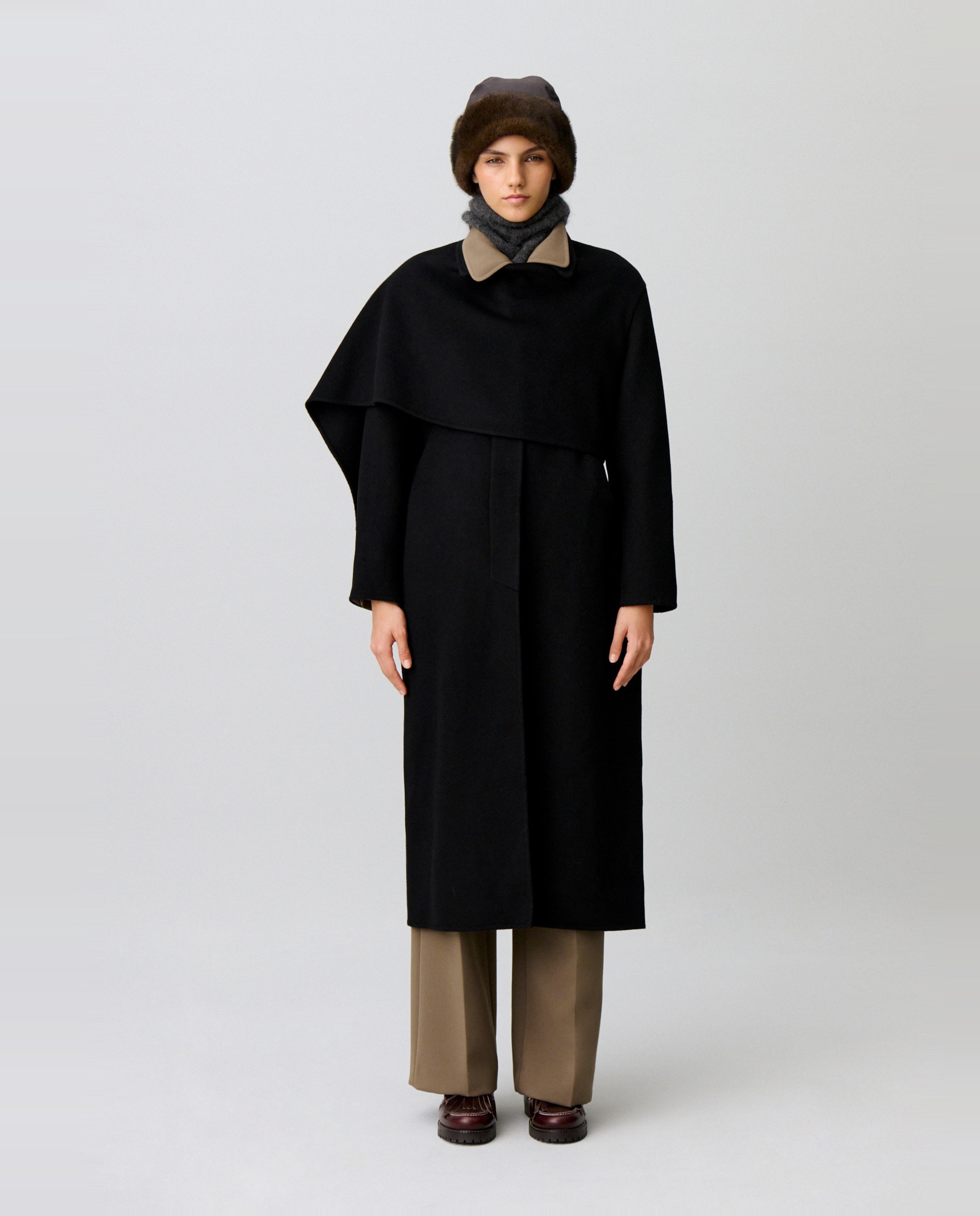 Abrigo de paño de mujer largo drapeado con cuello camisero - Claudie Pierlot - Negro Negro-2