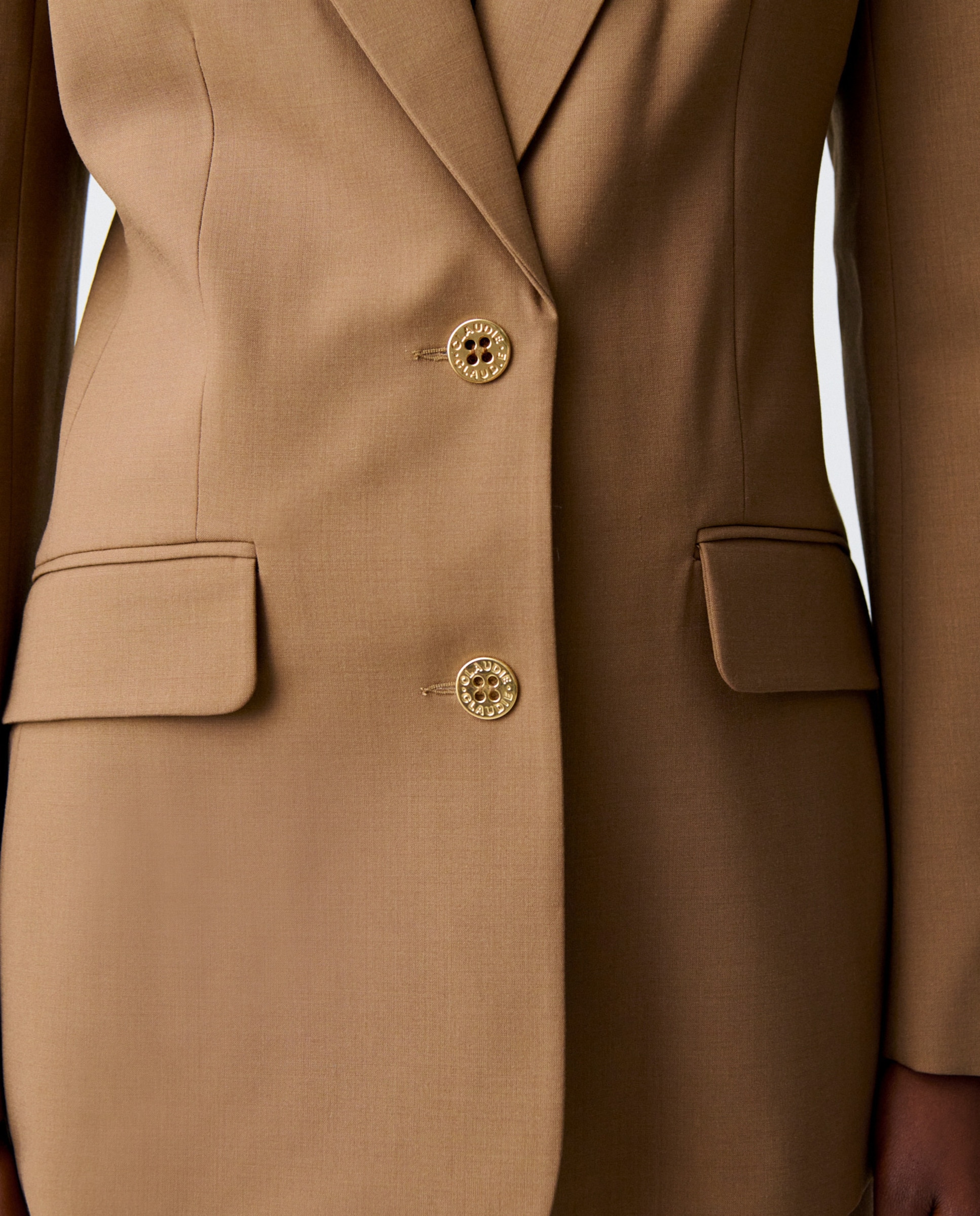 Americana de mujer sastre entallada - Claudie Pierlot - Camel Camel-5