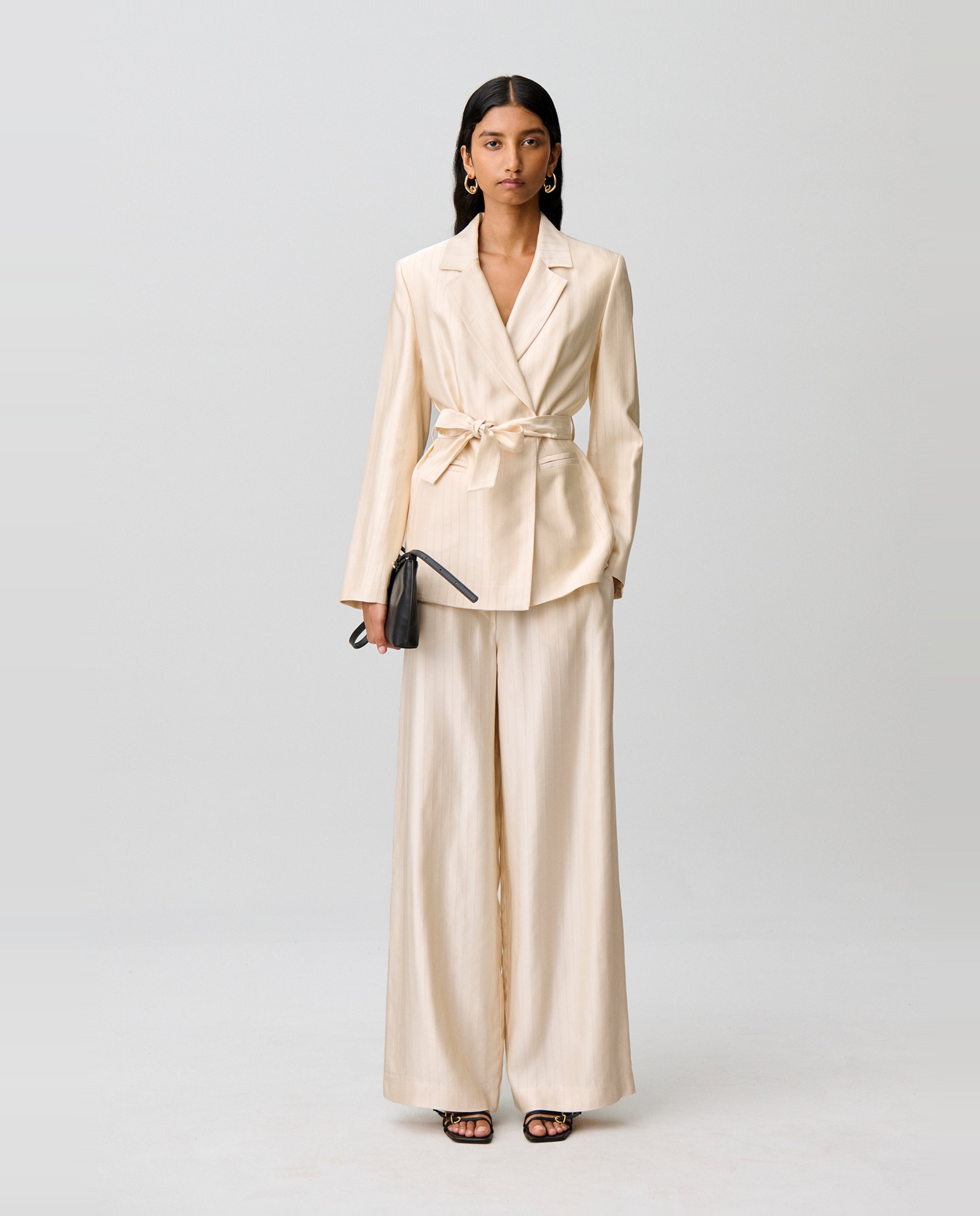 Blazer de mujer sastre satinado con cinturón desmontable - Claudie Pierlot - Beige Beige-4