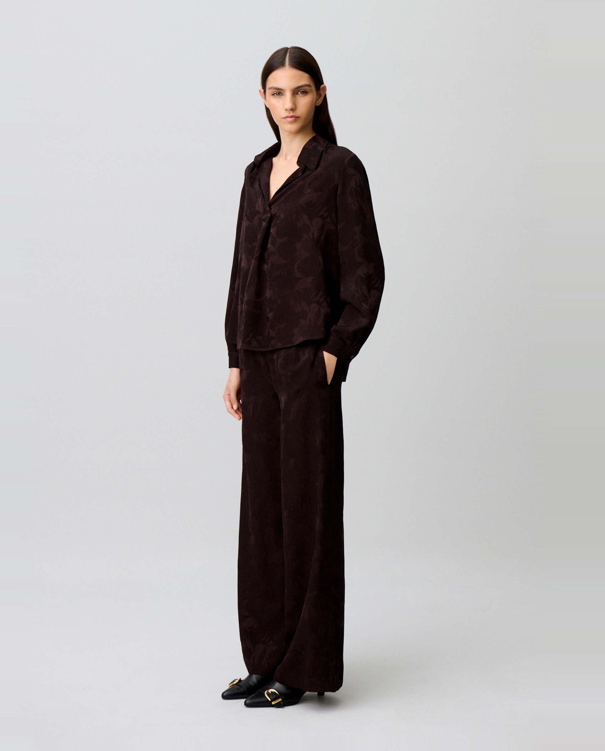 Blusa de mujer fluida jacquard floral cuello abierto - Claudie Pierlot - Marrón oscuro Marrón oscuro-3