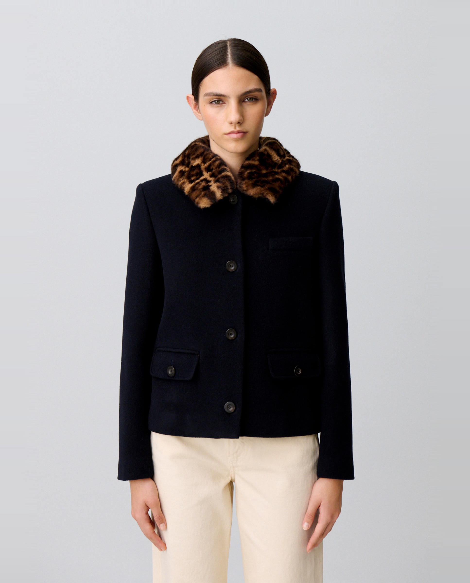 Abrigo de paño de mujer corto en mezcla de lana con cuello de pelo sintético de leopardo desmontable - Claudie Pierlot - Azul marino Azul marino-1