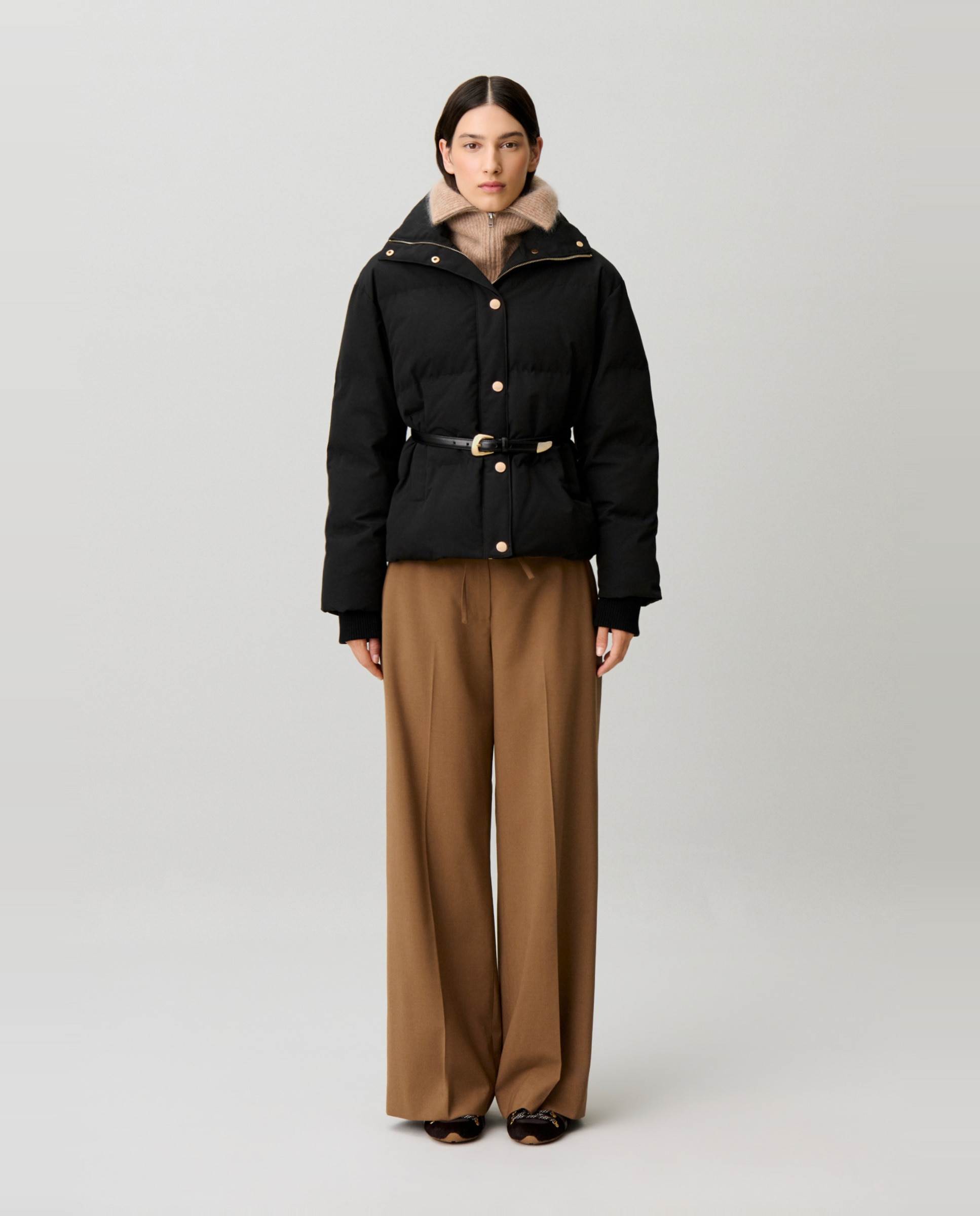 Plumífero de mujer corto con cuello alto y corte ancho - Claudie Pierlot - Negro Negro-4