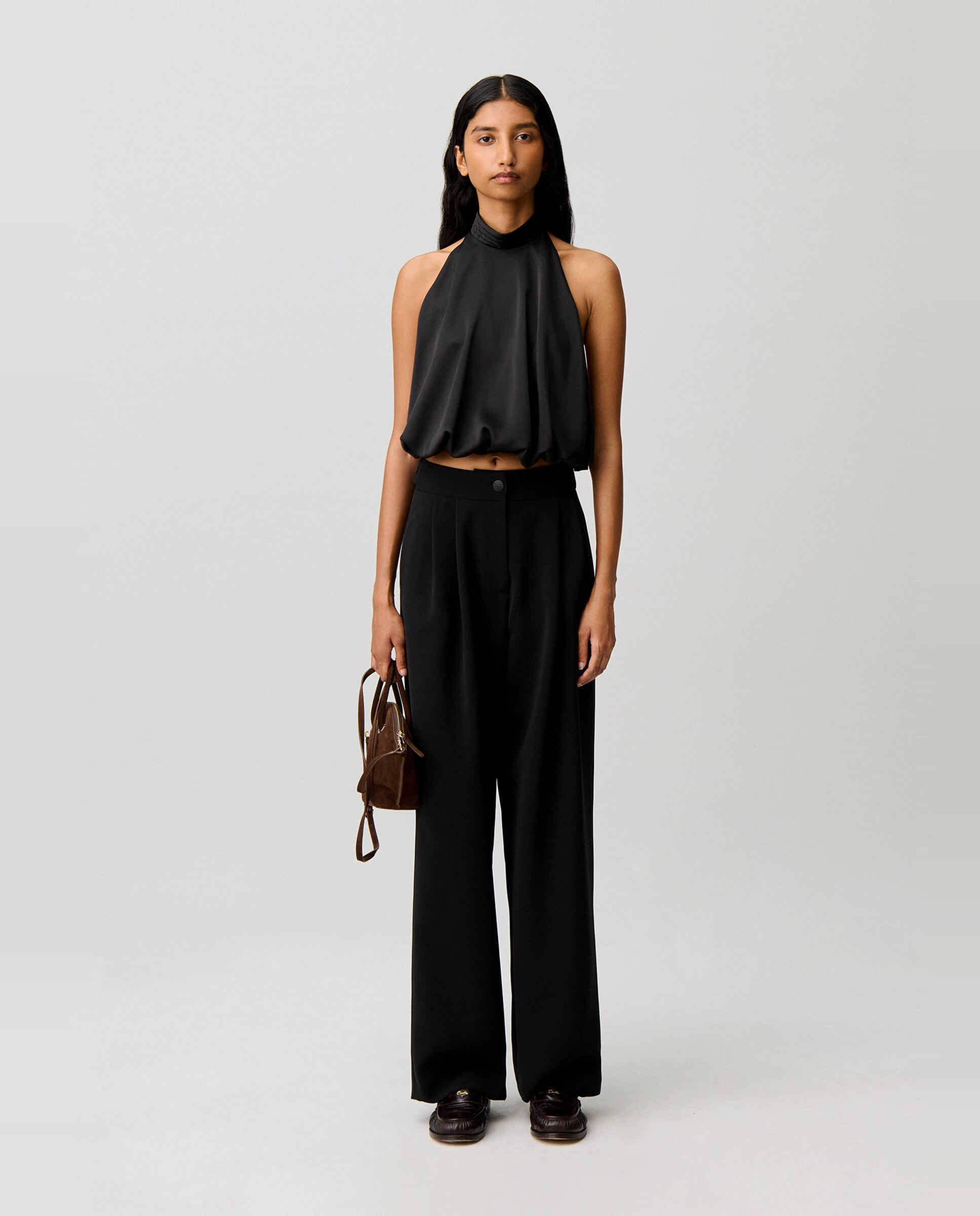Imagen 5 de Top de mujer satinado espalda descubierta cuello alto - Claudie Pierlot - Negro Negro
