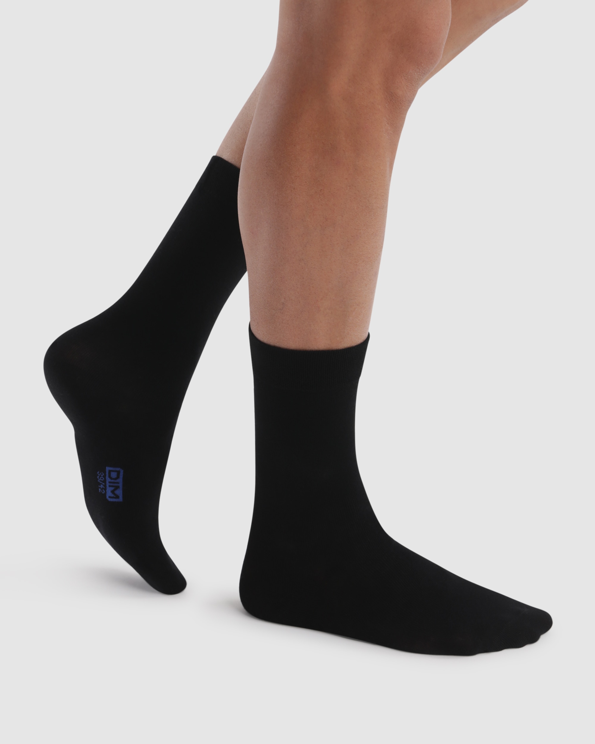 Imagen 2 de Pack de tres calcetines de hombre altos - Dim - Negro Negro