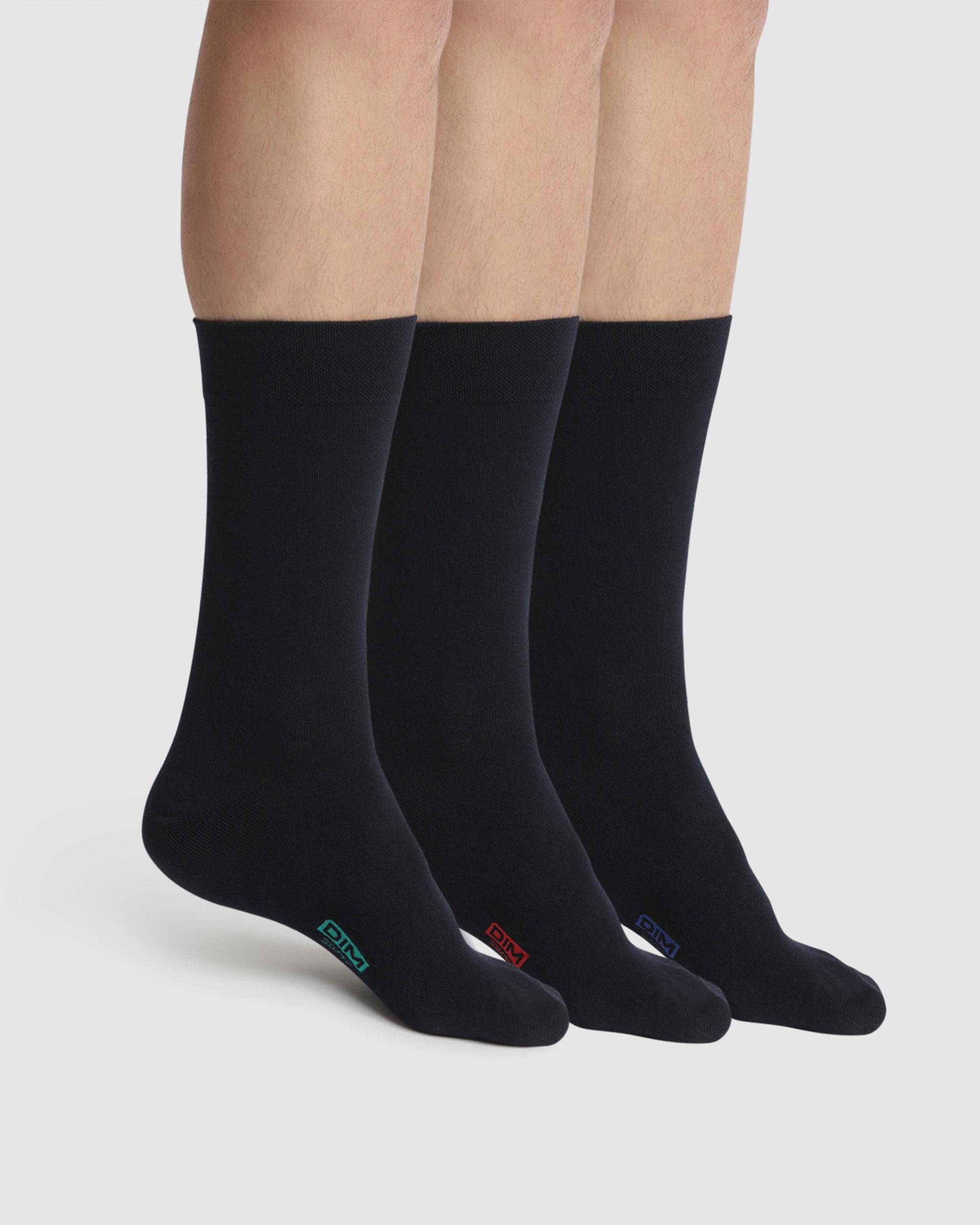 Dim - Pack de tres calcetines de hombre altos.