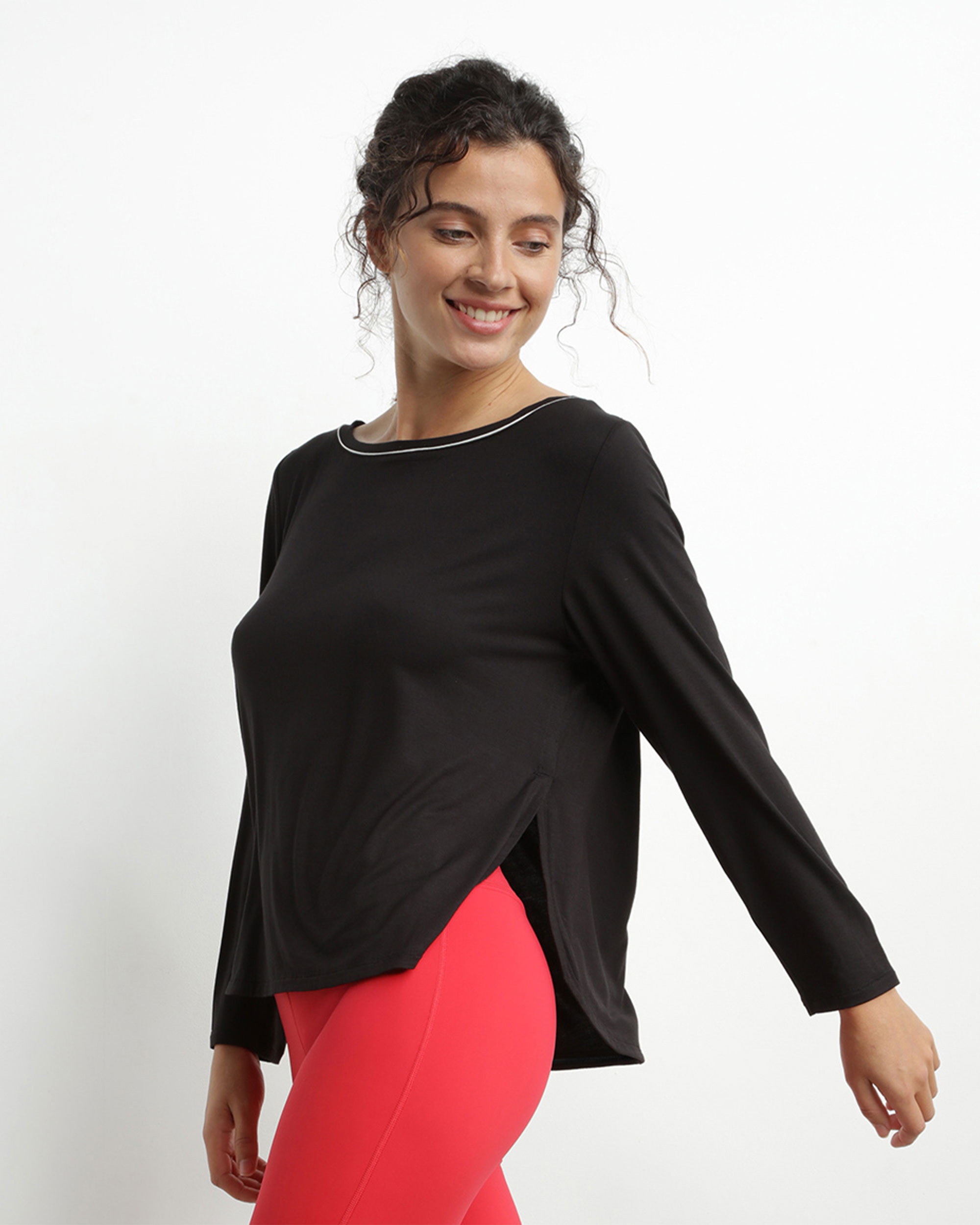 Camiseta deportiva de mujer cuello barco - Dim - Negro Negro-1