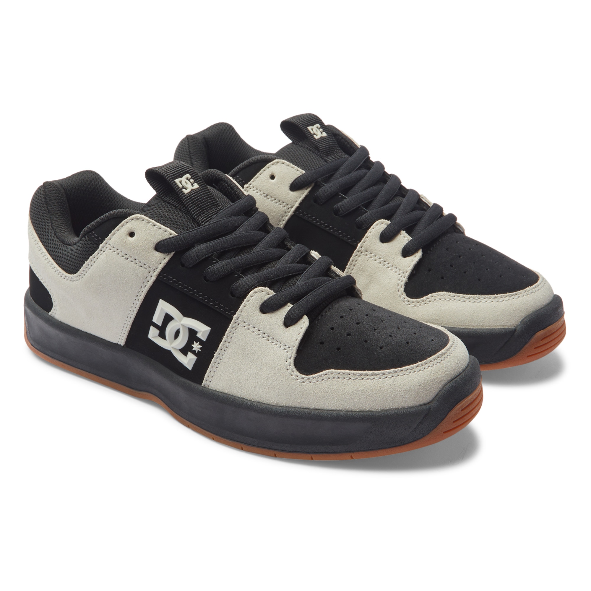 Zapatillas skate 2025 el corte ingles