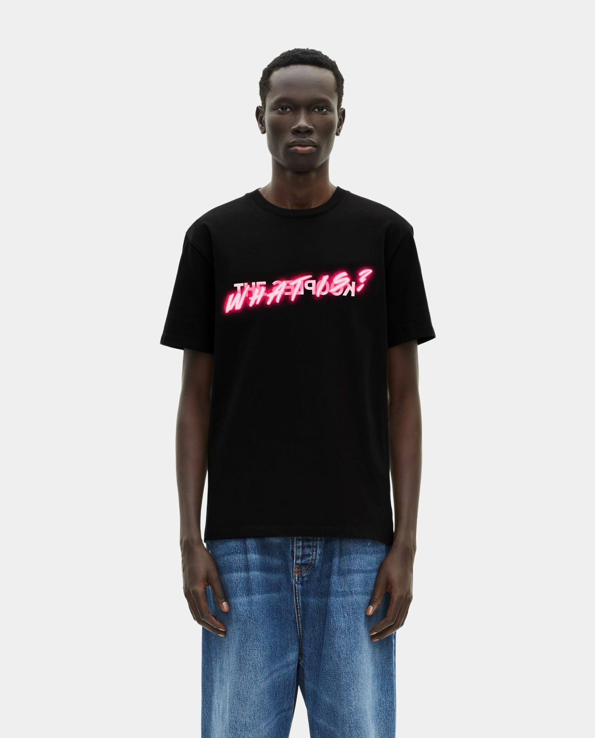 The Kooples - Camiseta de hombre What is con serigrafía neón rosa y blanca negra.