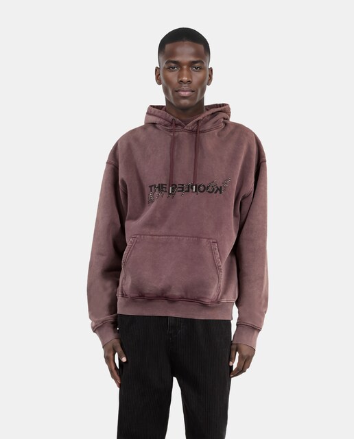 Imagen 0 de Sudadera de hombre con capucha y serigrafía con tachuelas
