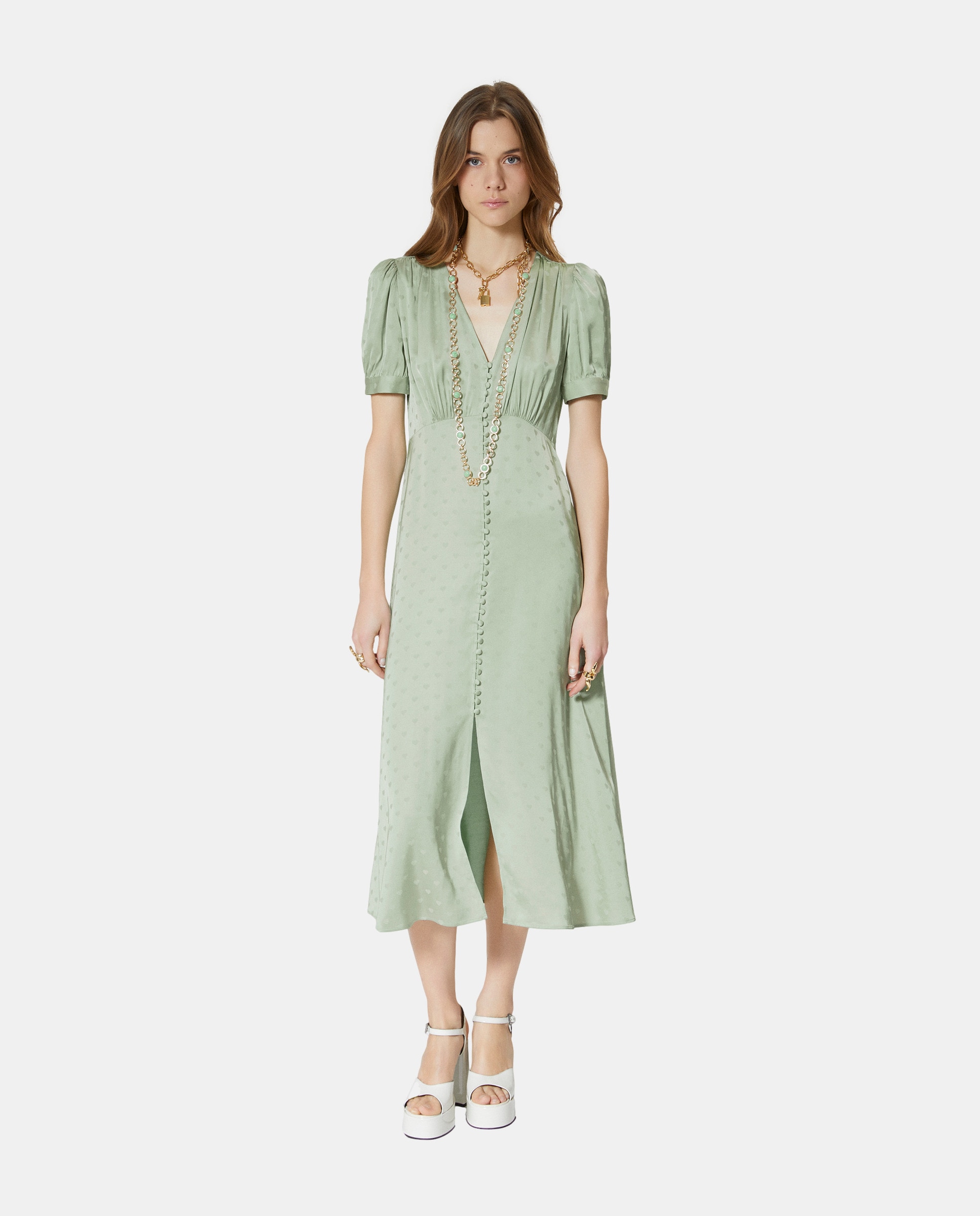 The Kooples - Vestido maxi en jacquard de corazones verdes.