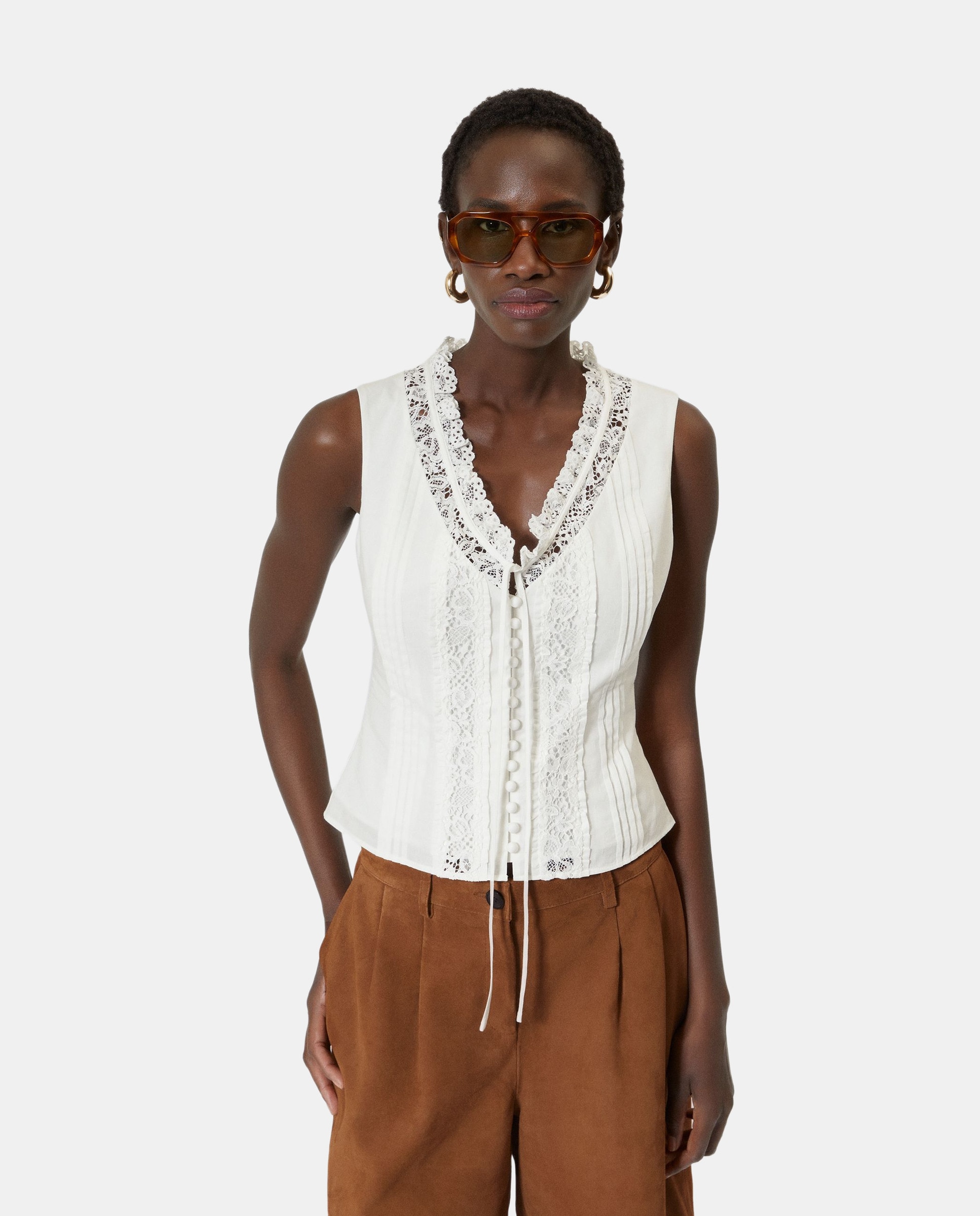 The Kooples - Top de algodón con incrustaciones de encaje crudo.