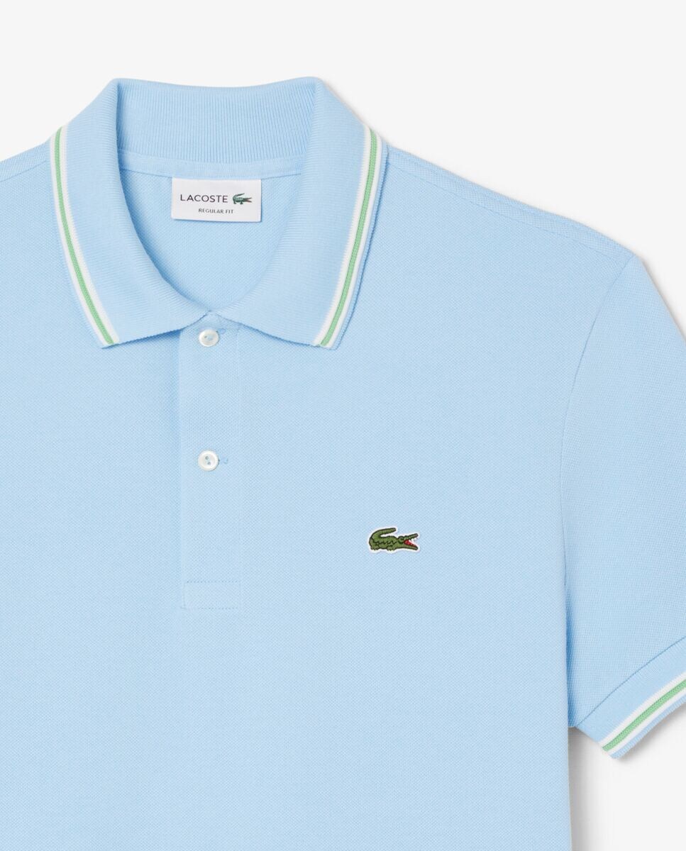 Polo de hombre de corte regular con ribetes decorativos de manga