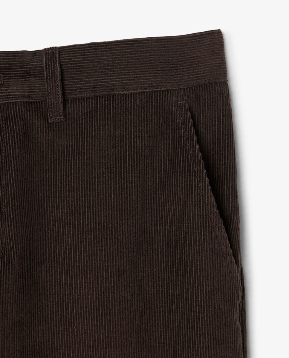 Imagen 5 de Pantalón de hombre chino de pana de corte regular en - Lacoste - Marrón Marrón
