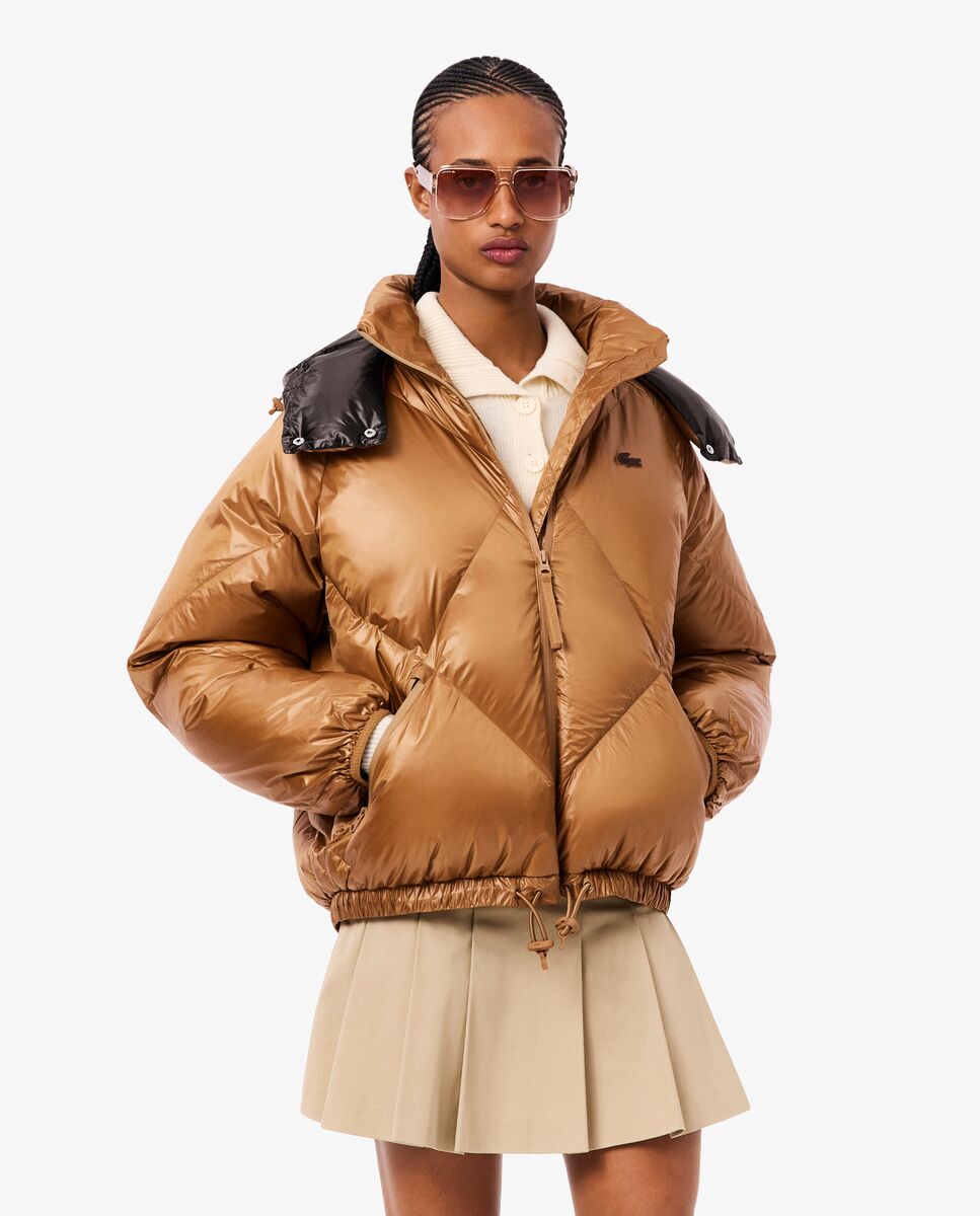 Lacoste - Chaqueta de mujer de plumón oversized hidrófuga en marrón.