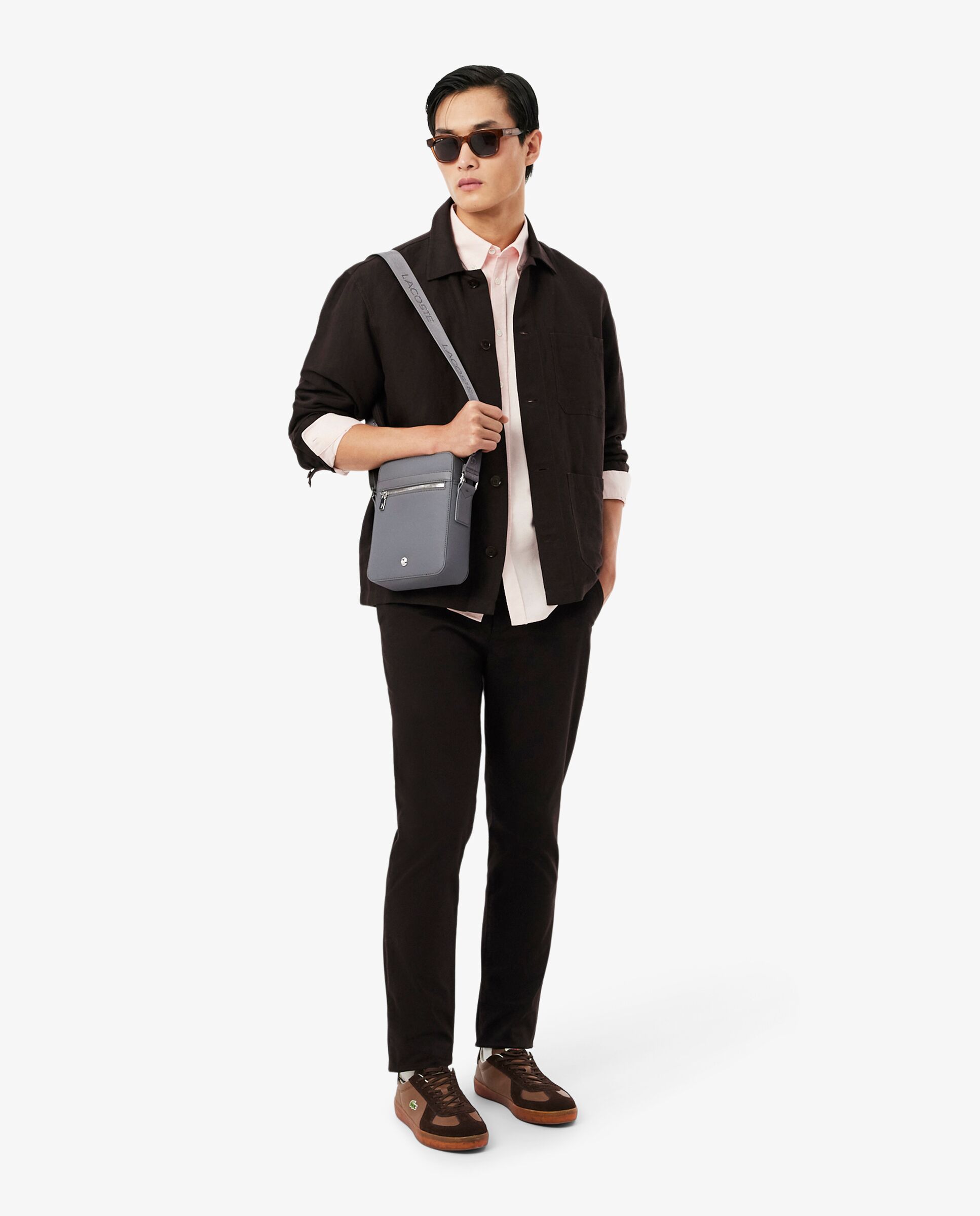Imagen 2 de Bandolera vertical Langon de hombre. - Lacoste - Gris Gris