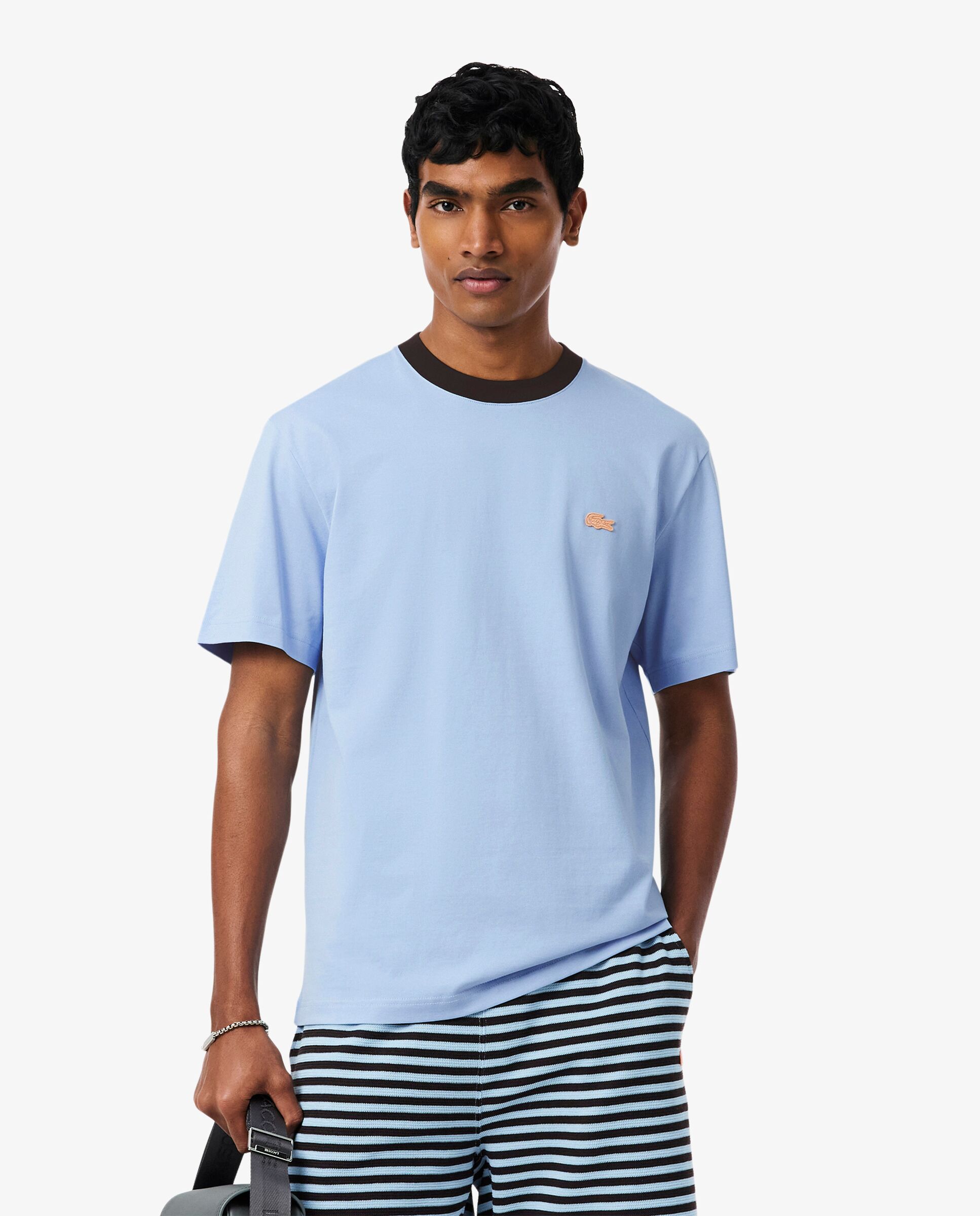 Lacoste - Camiseta de hombre de algodón con corte clásico de manga corta.