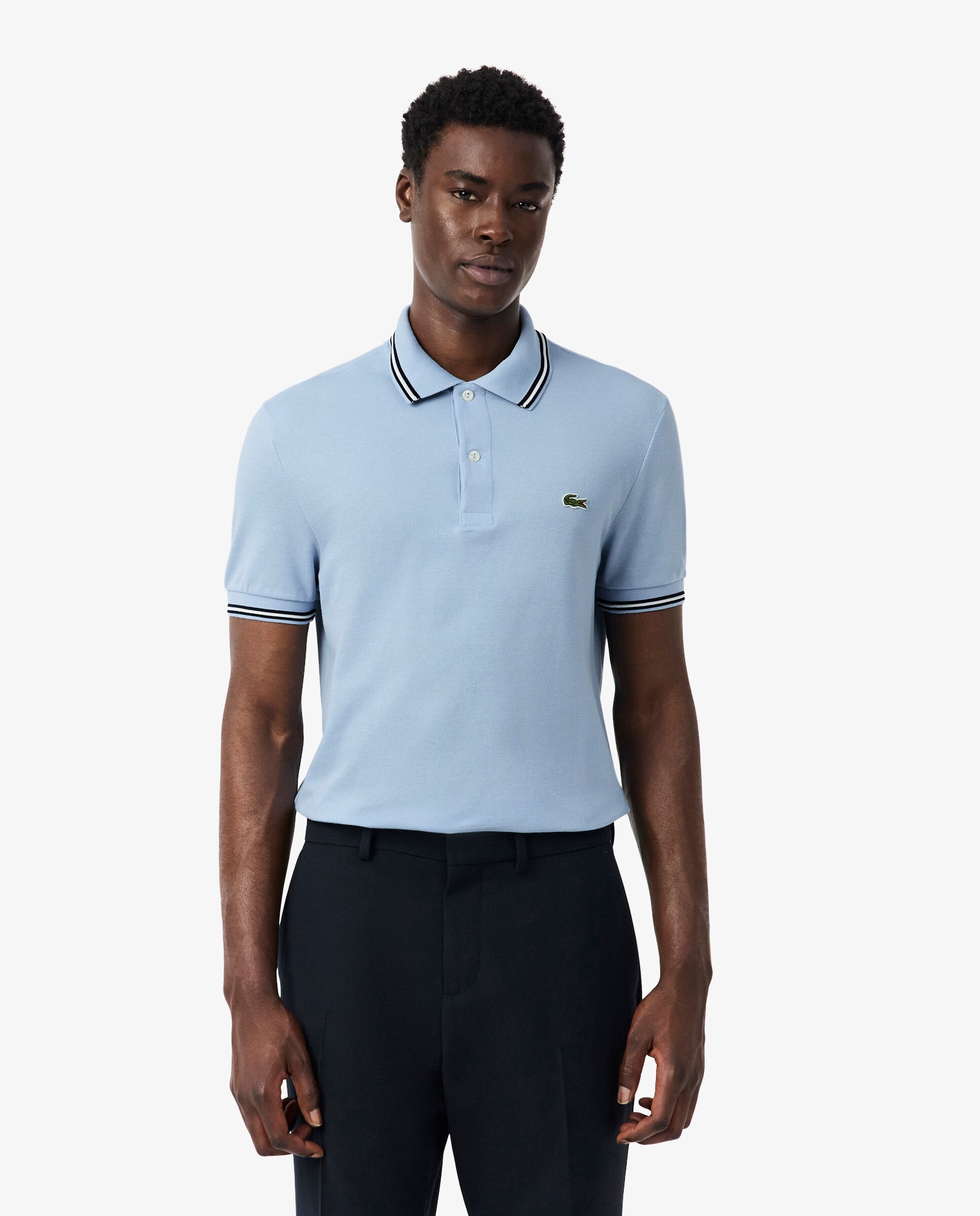 Polo de hombre de corte regular con ribetes decorativos de manga corta - Lacoste - Azul claro Azul claro-1