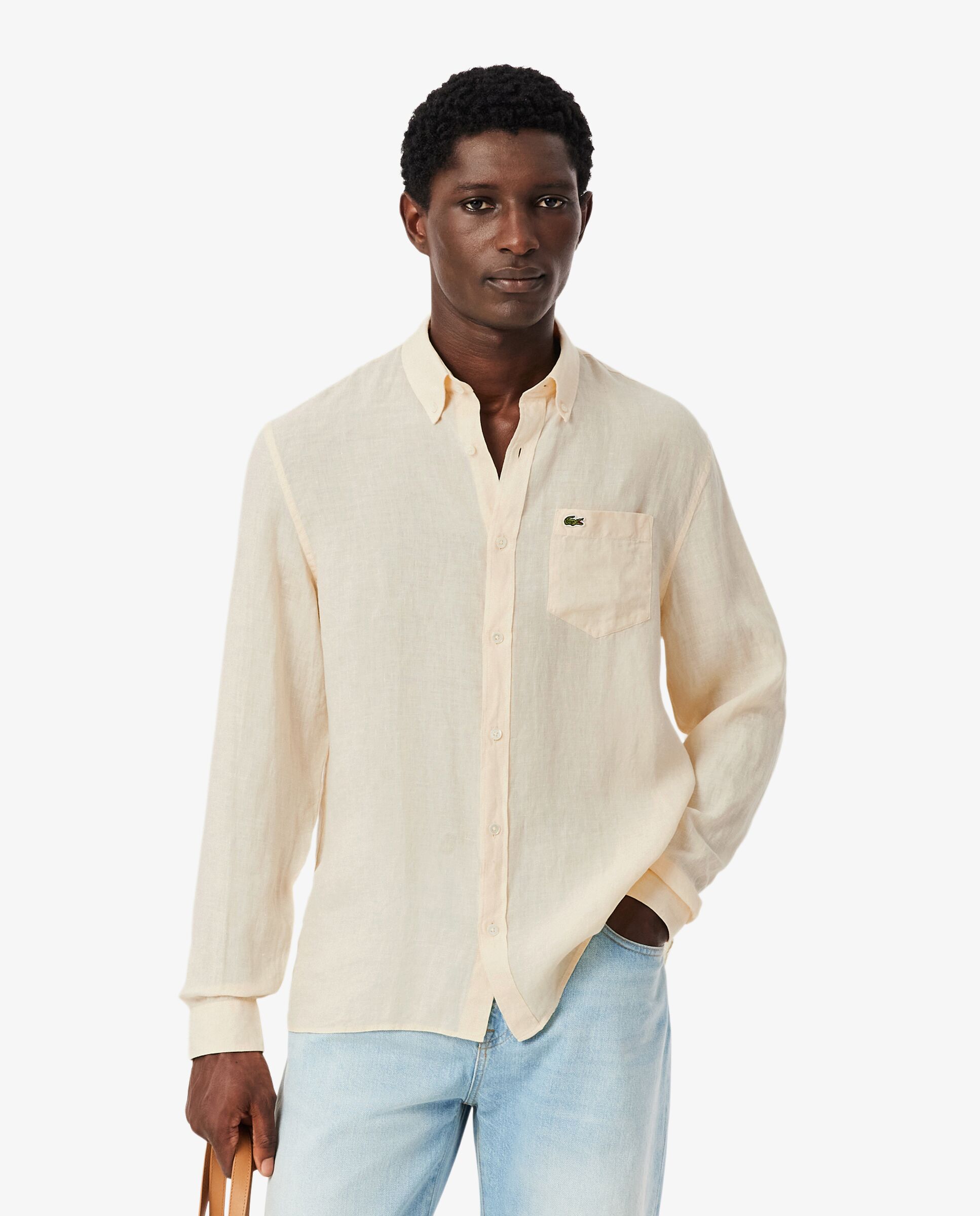 Lacoste - Camisa de hombre de lino de corte regular.