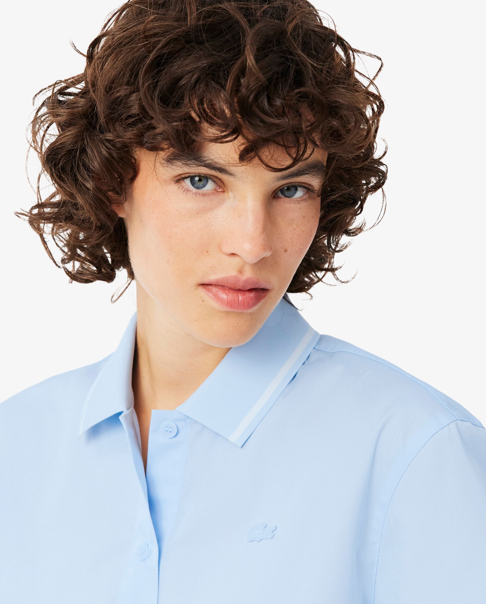 Camisa de mujer oversize con efecto petit piqué en azul de manga corta - Lacoste - Azul claro Azul claro-3