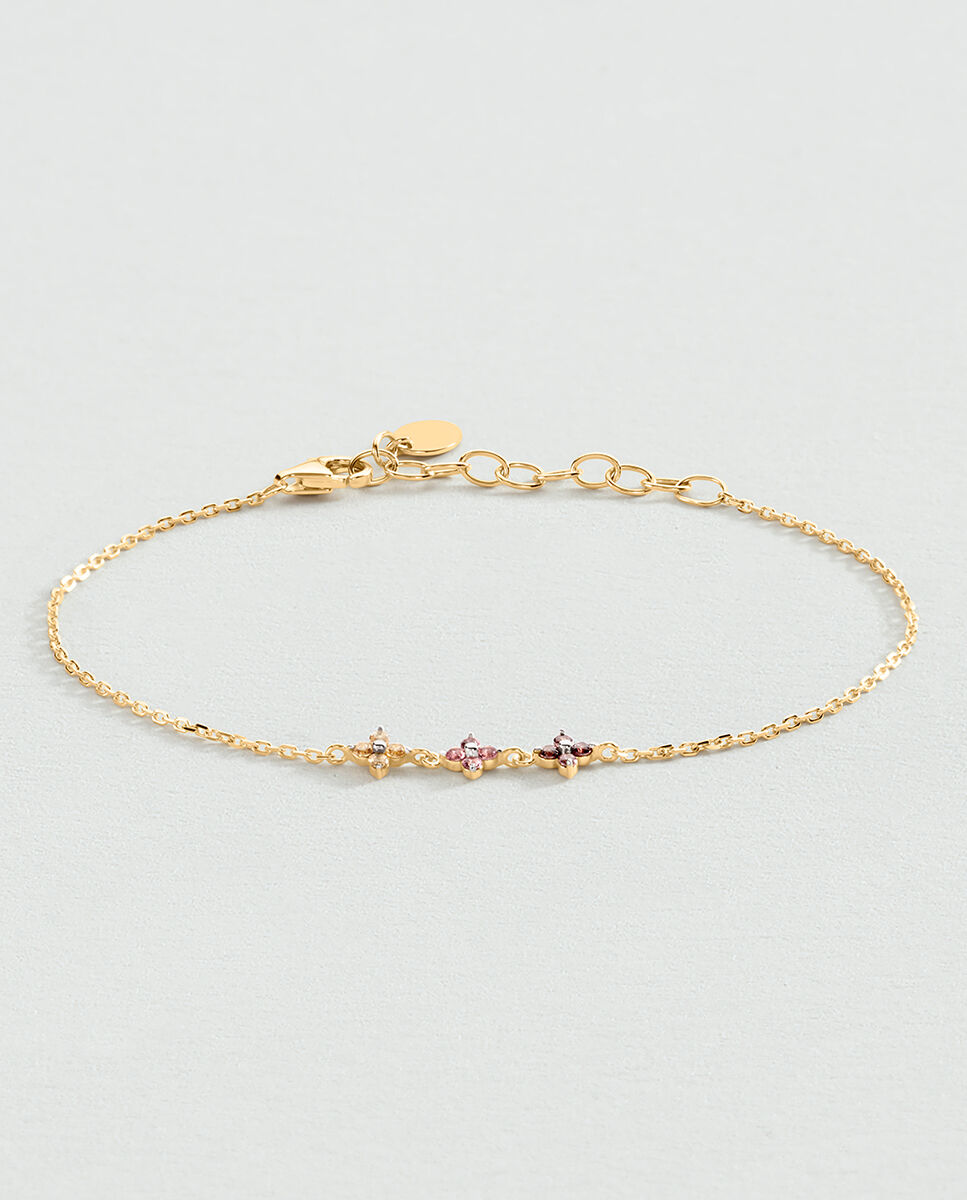 Imagen 1 de Pulsera Beloved de plata de ley con baño de oro y pampillas en forma de flor. Dorado