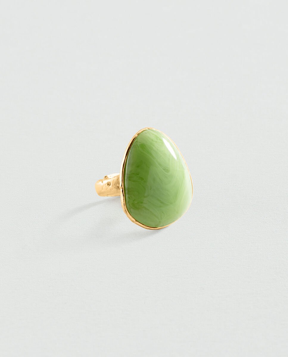 Imagen 1 de Anillo con piedra Calma x María Pombo de forma orgánica en color marrón o verde Verde
