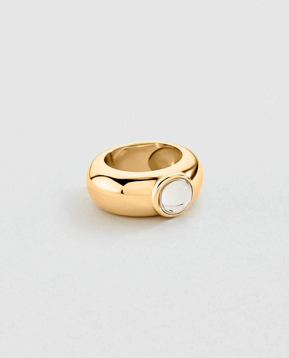 Imagen 0 de Anillo ancho batignolles acabado en oro con cristal Blanco