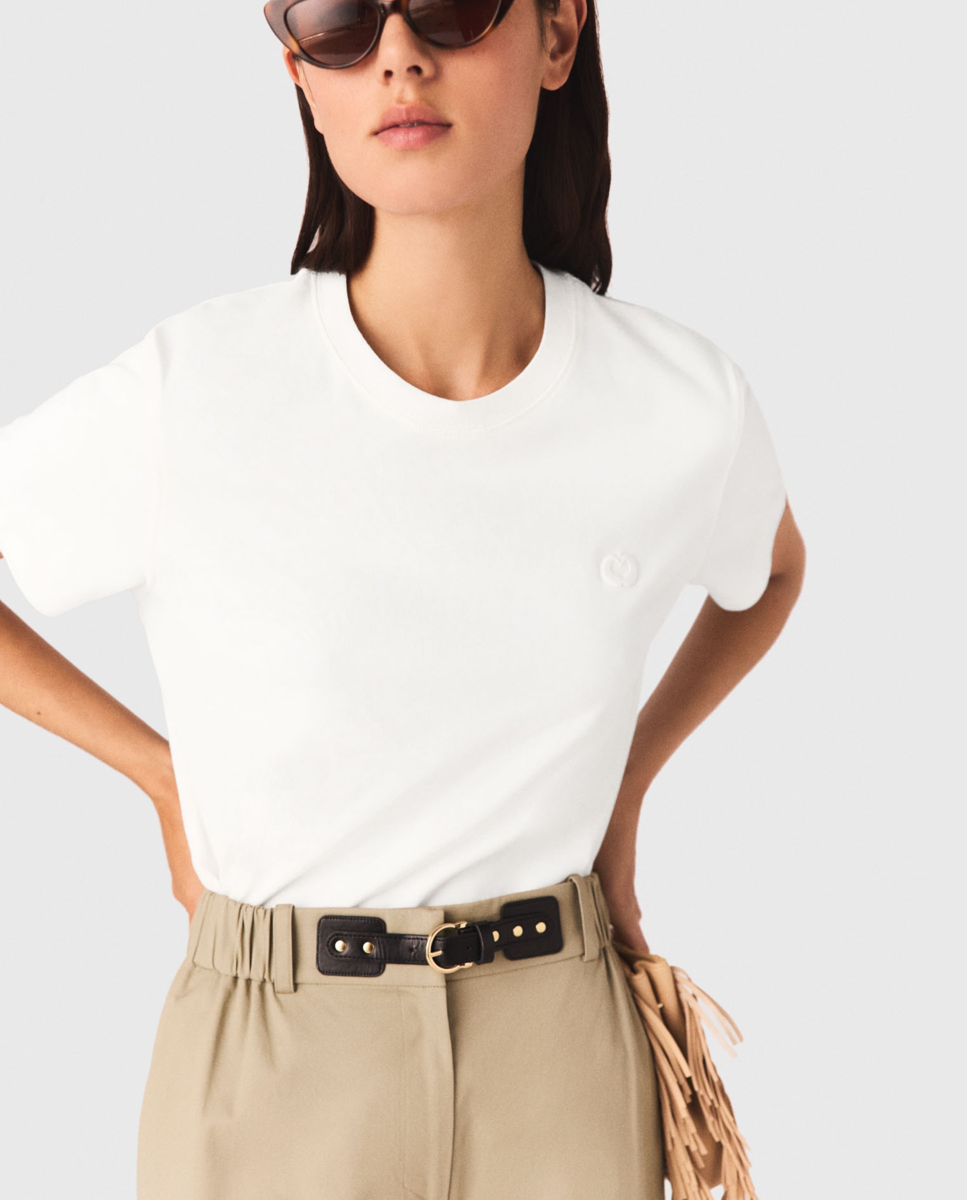 Camiseta de mujer de corte recto con logo bordado - Maje - Blanco Blanco-5